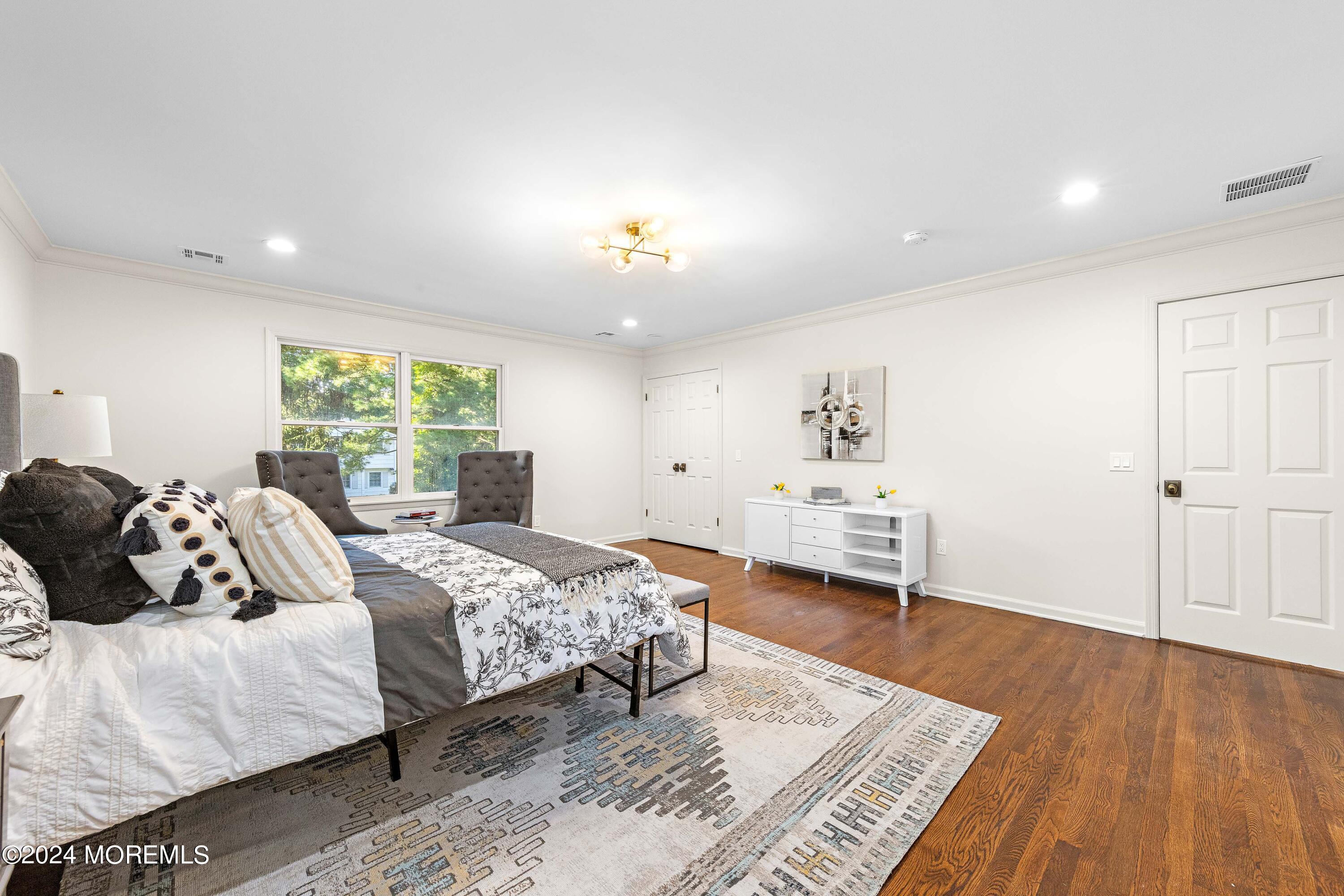 181 Silverside Avenue