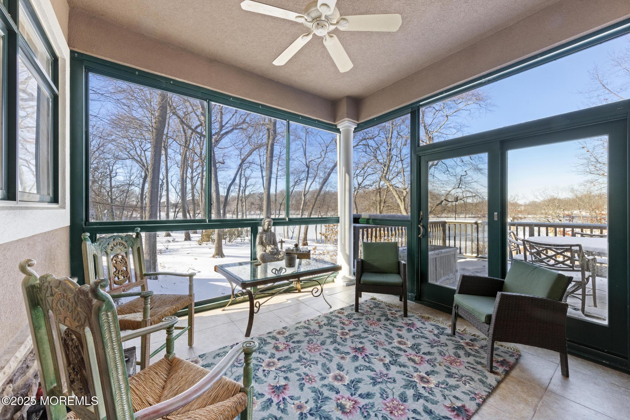 307 Lakeside Avenue