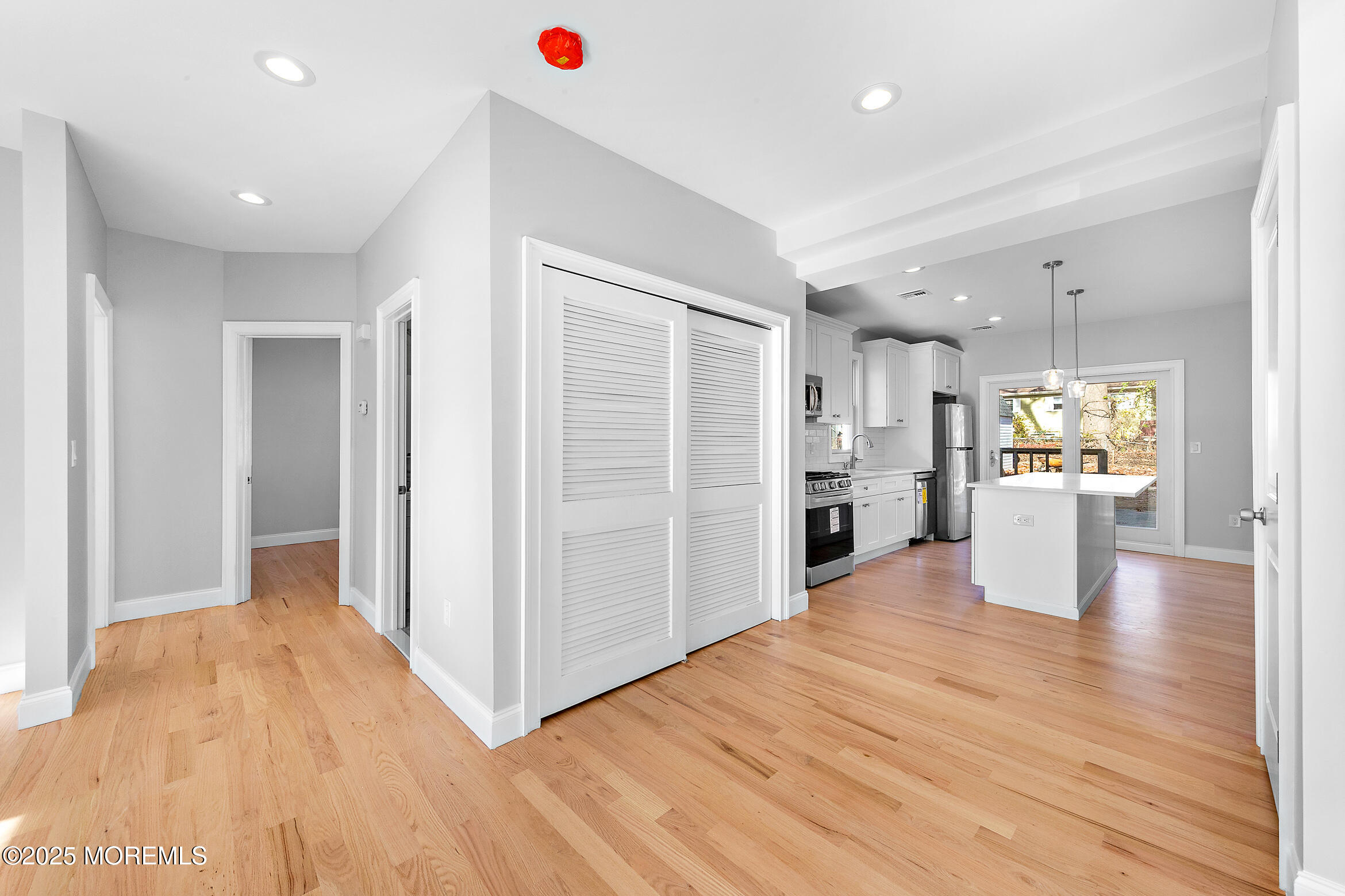 509 Middle Lane