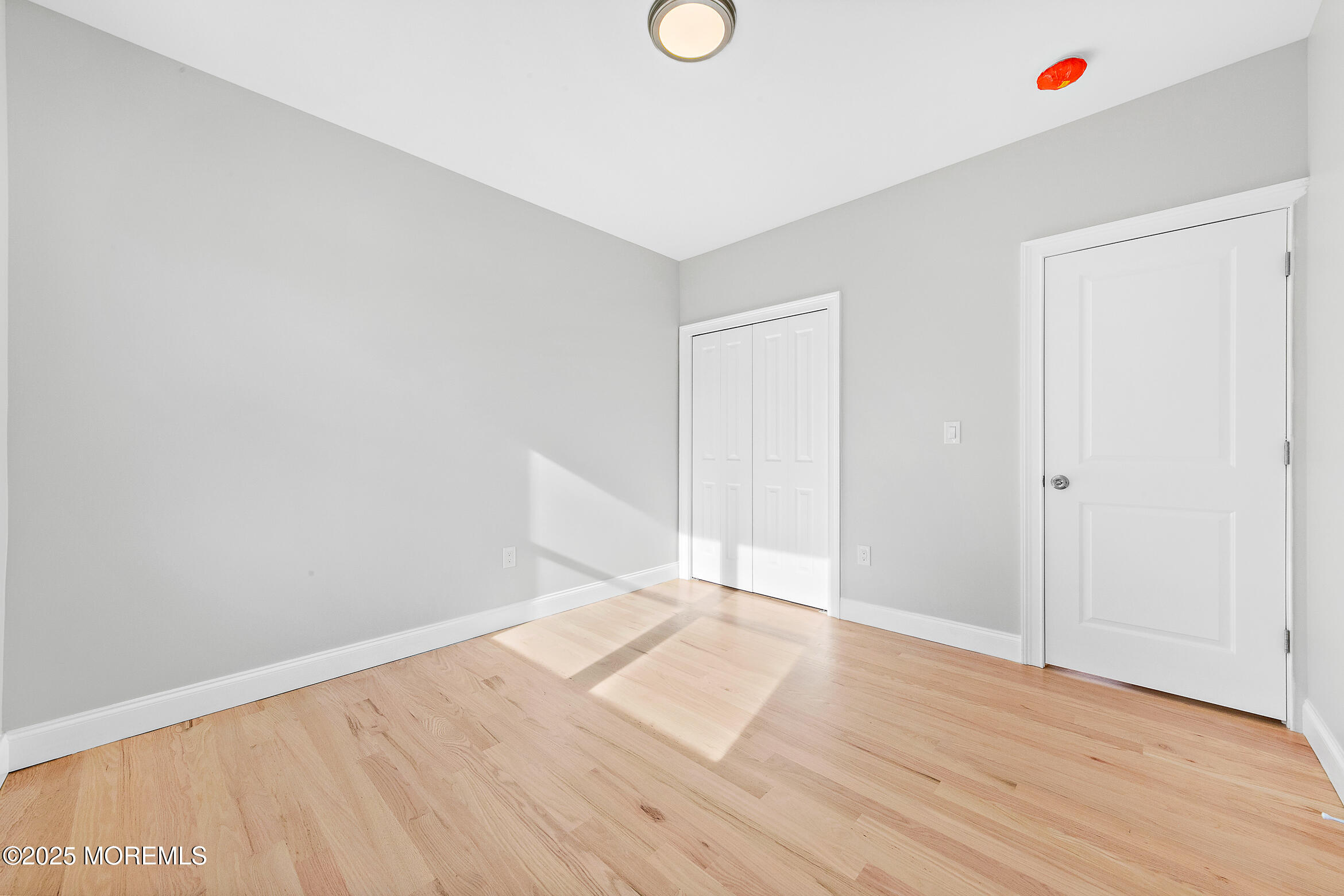 509 Middle Lane
