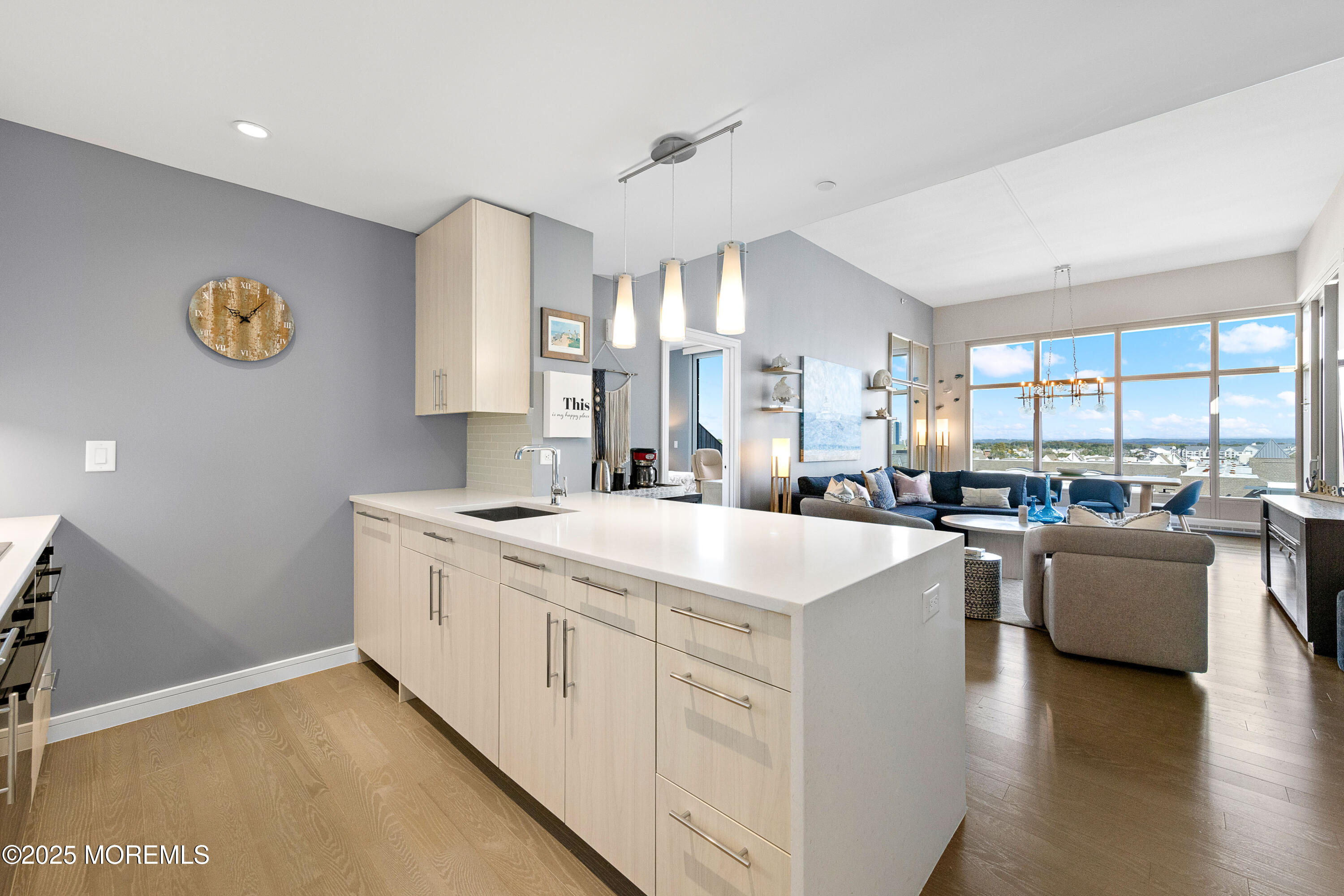30 Melrose Terrace, 605