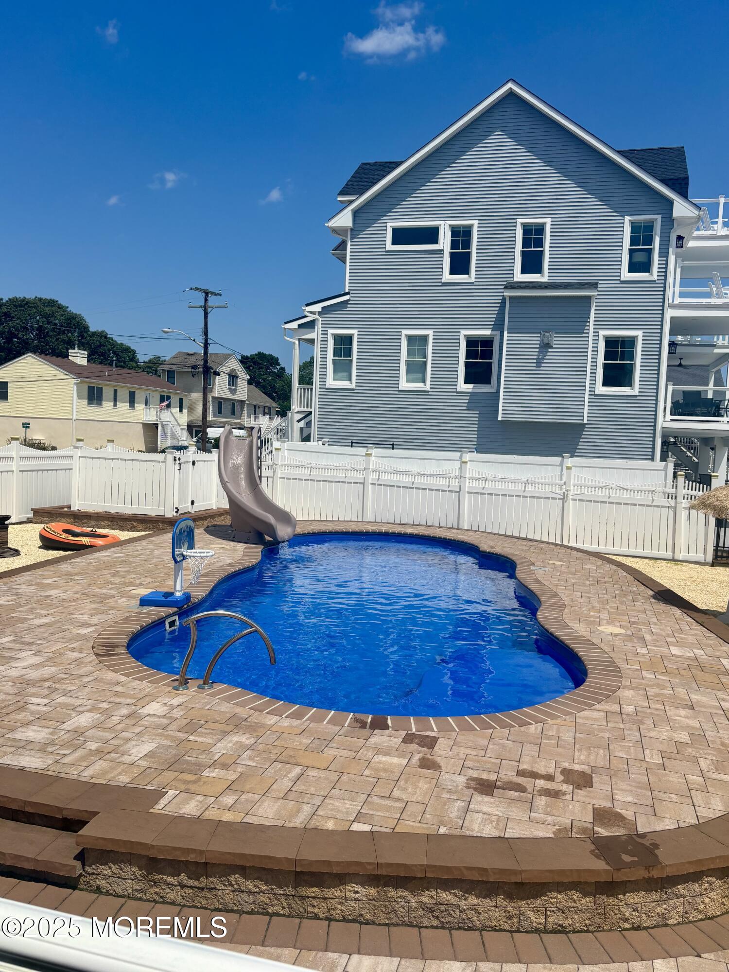 55 Bay Way