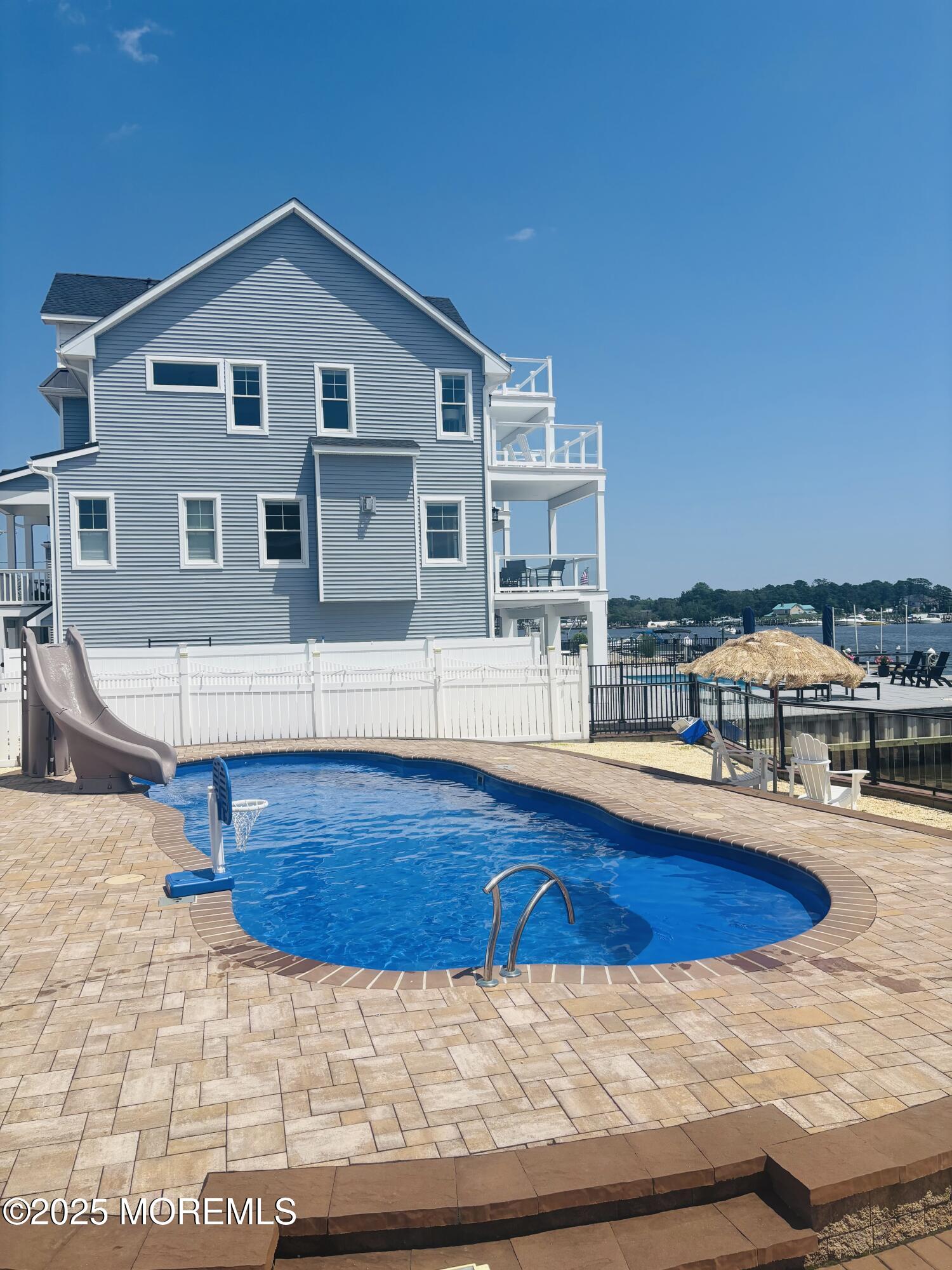 55 Bay Way