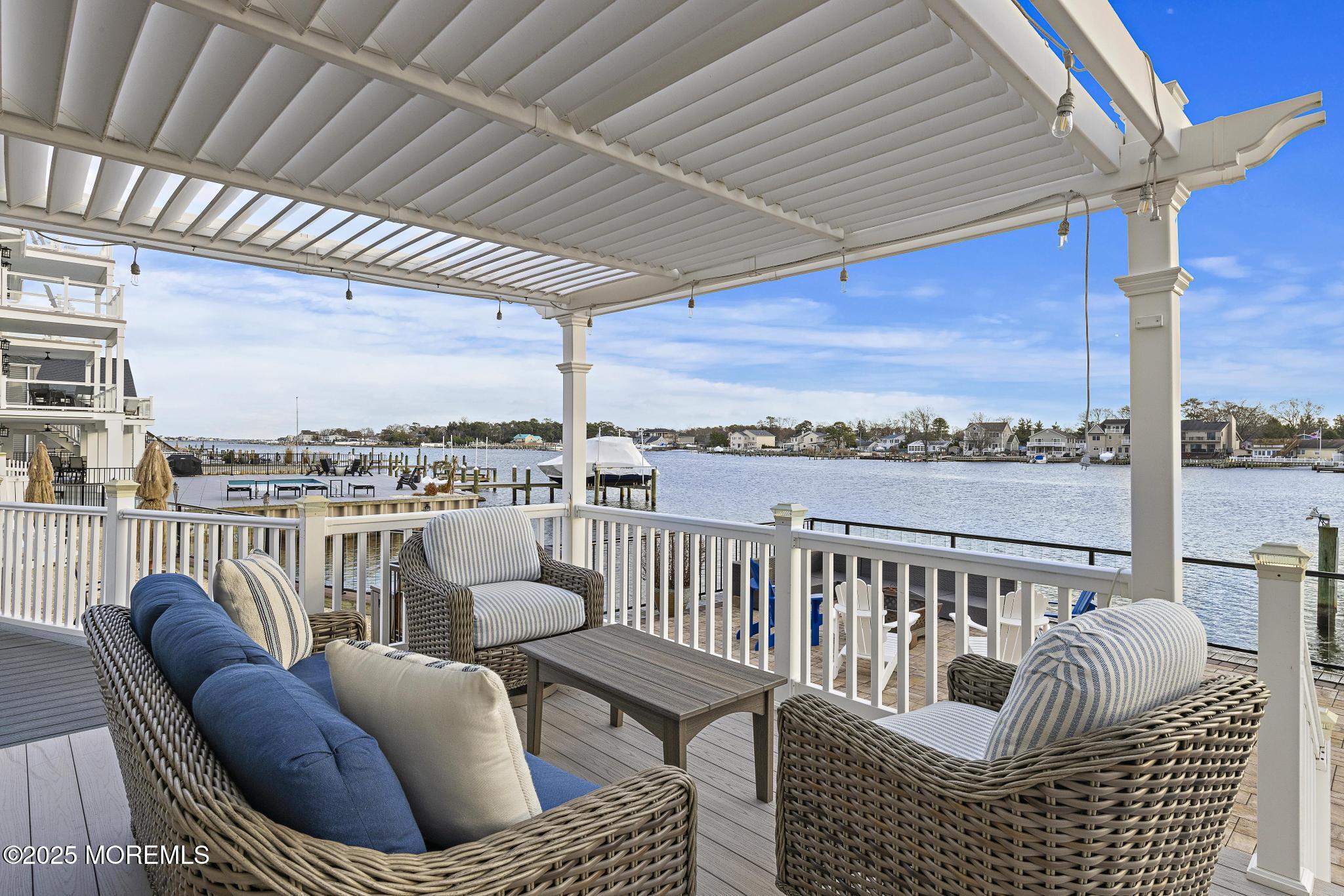 55 Bay Way