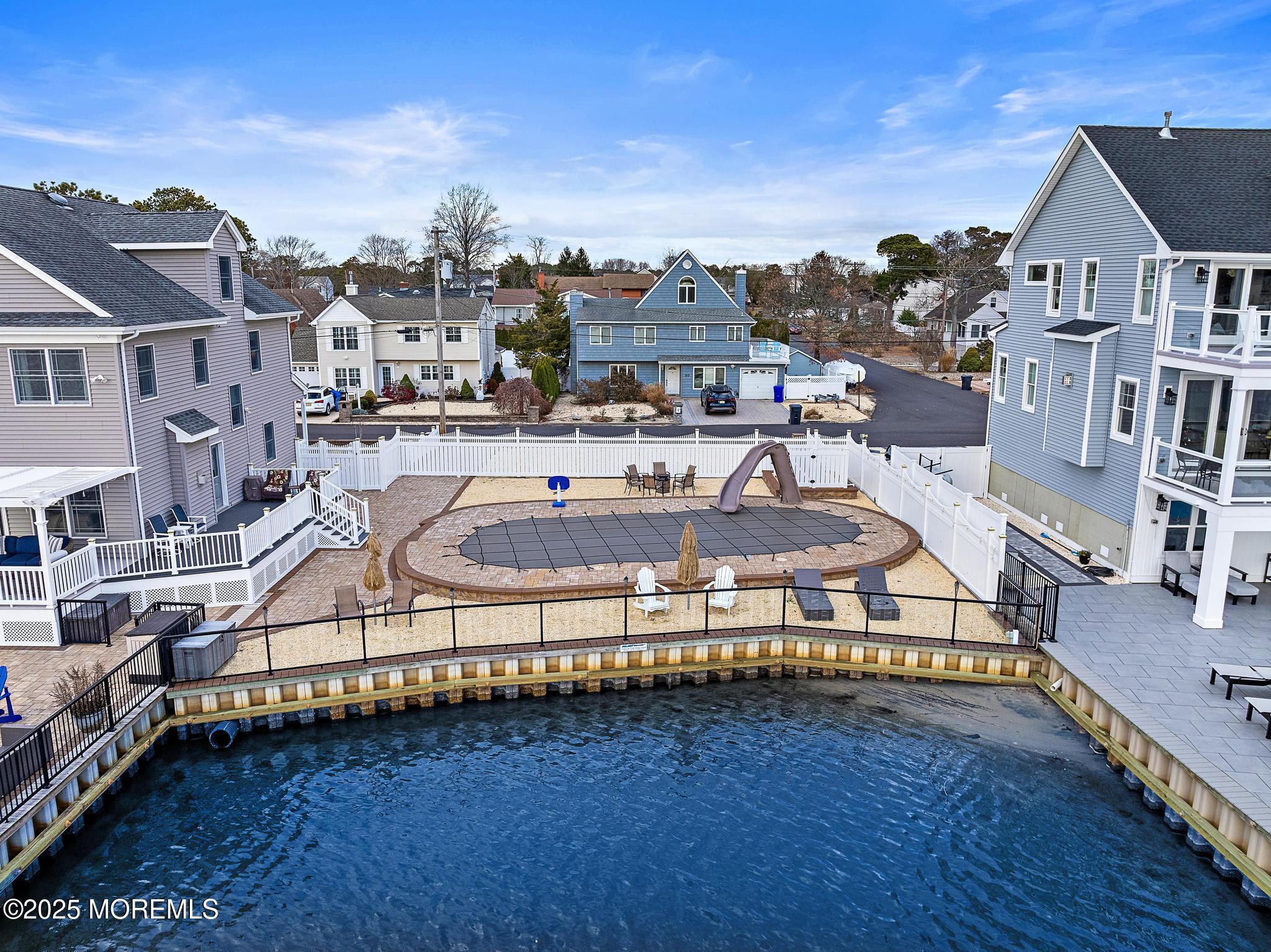 55 Bay Way