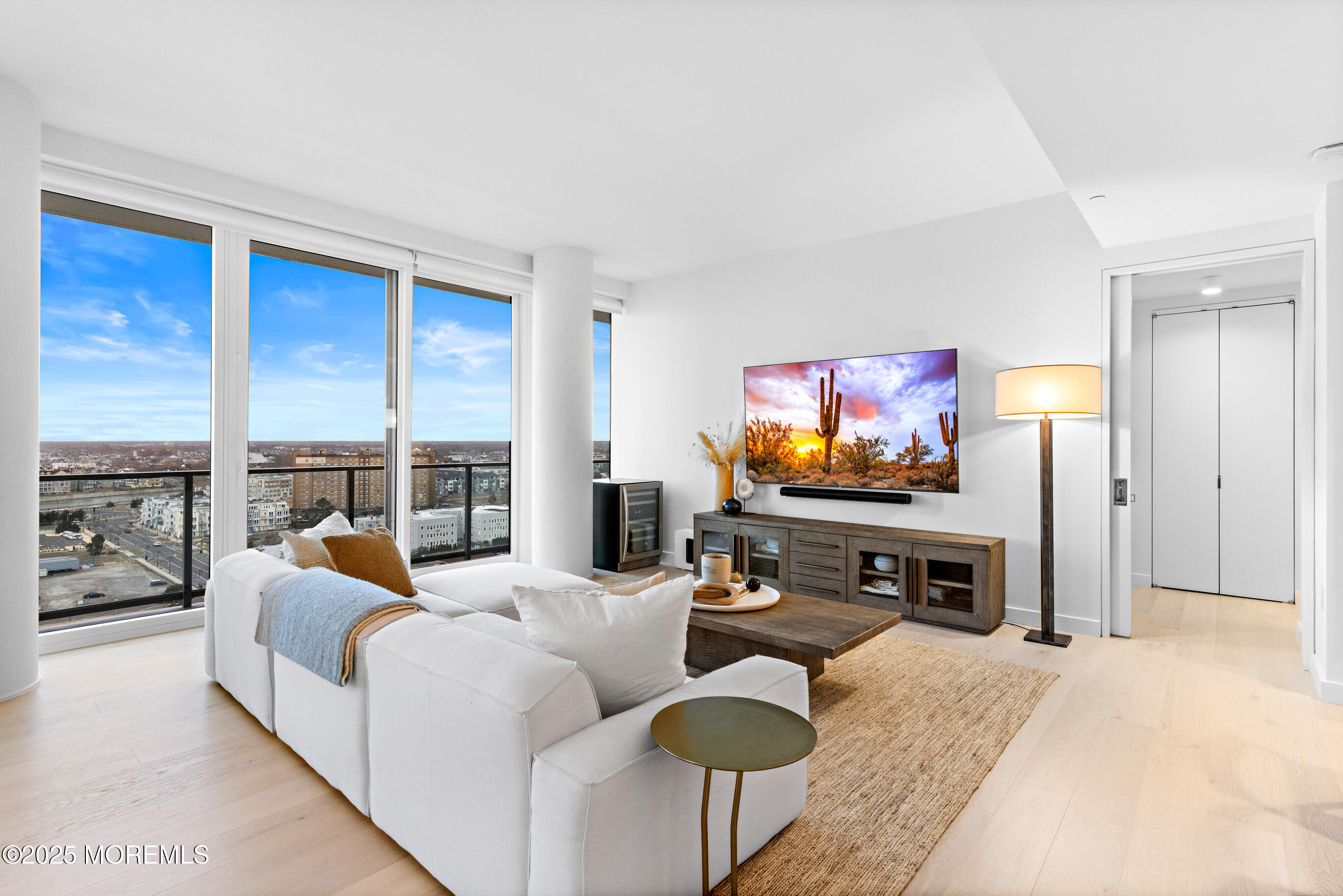 1101 Ocean Avenue, 1404