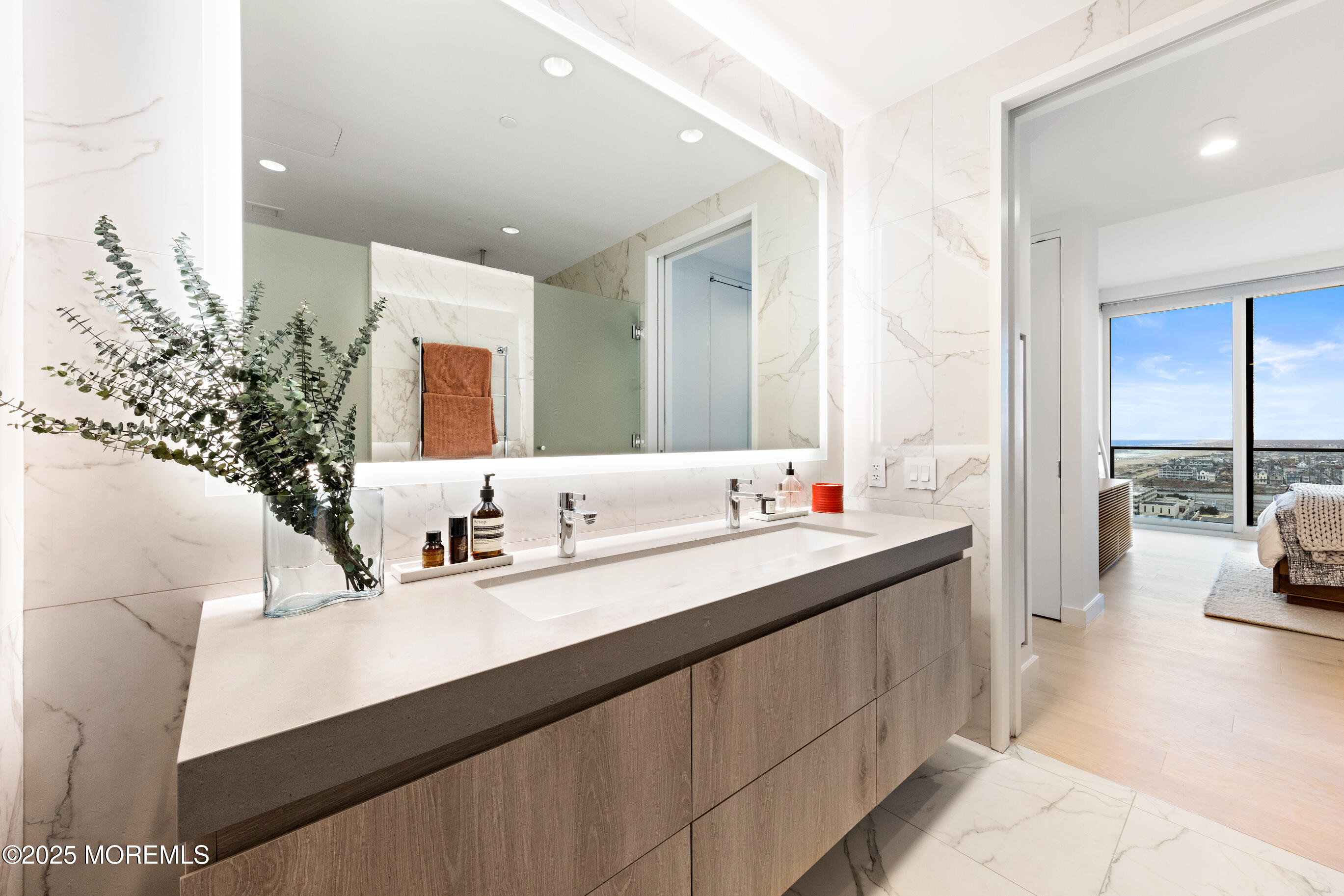 1101 Ocean Avenue, 1404