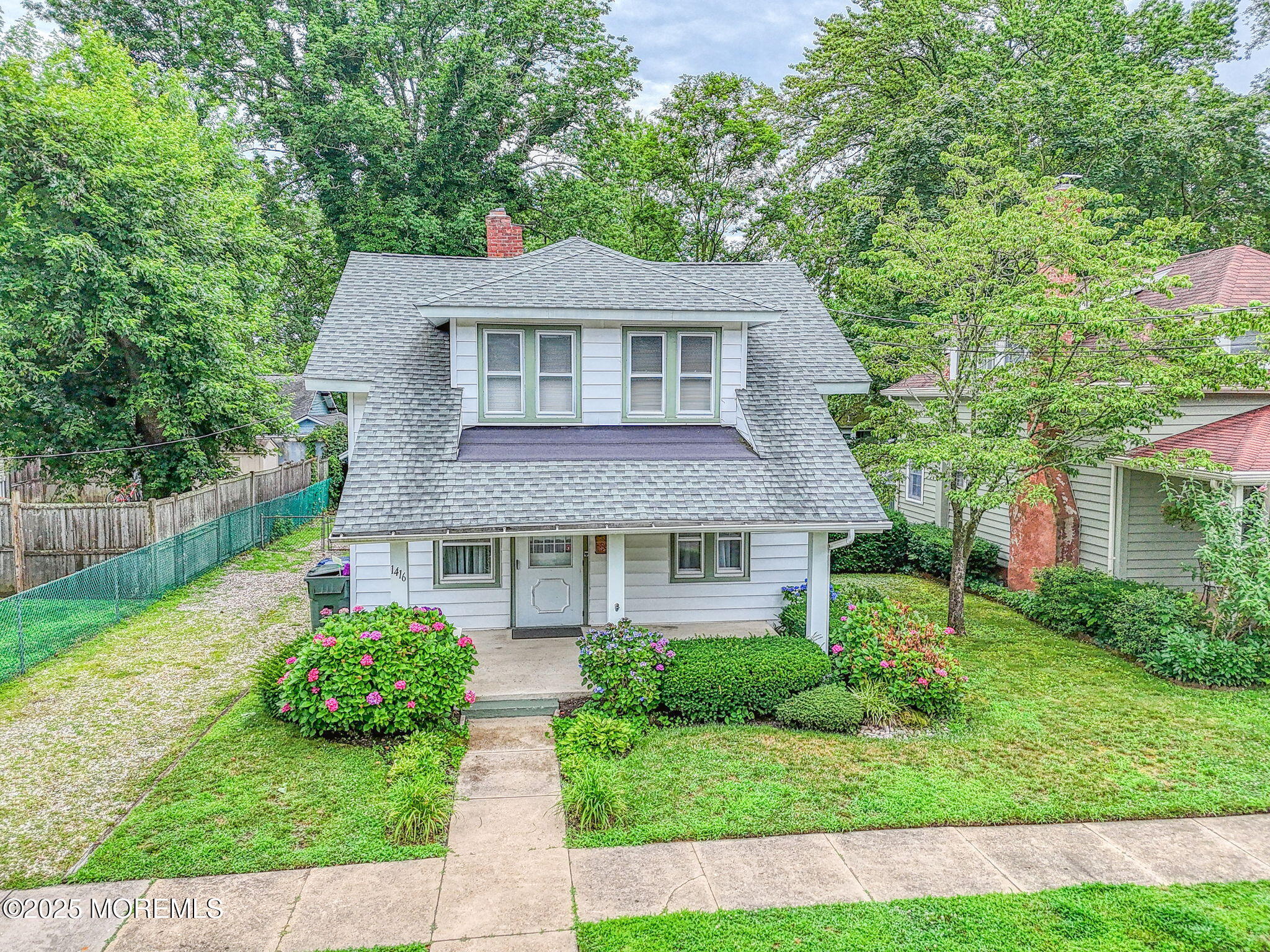1416 Garven Avenue