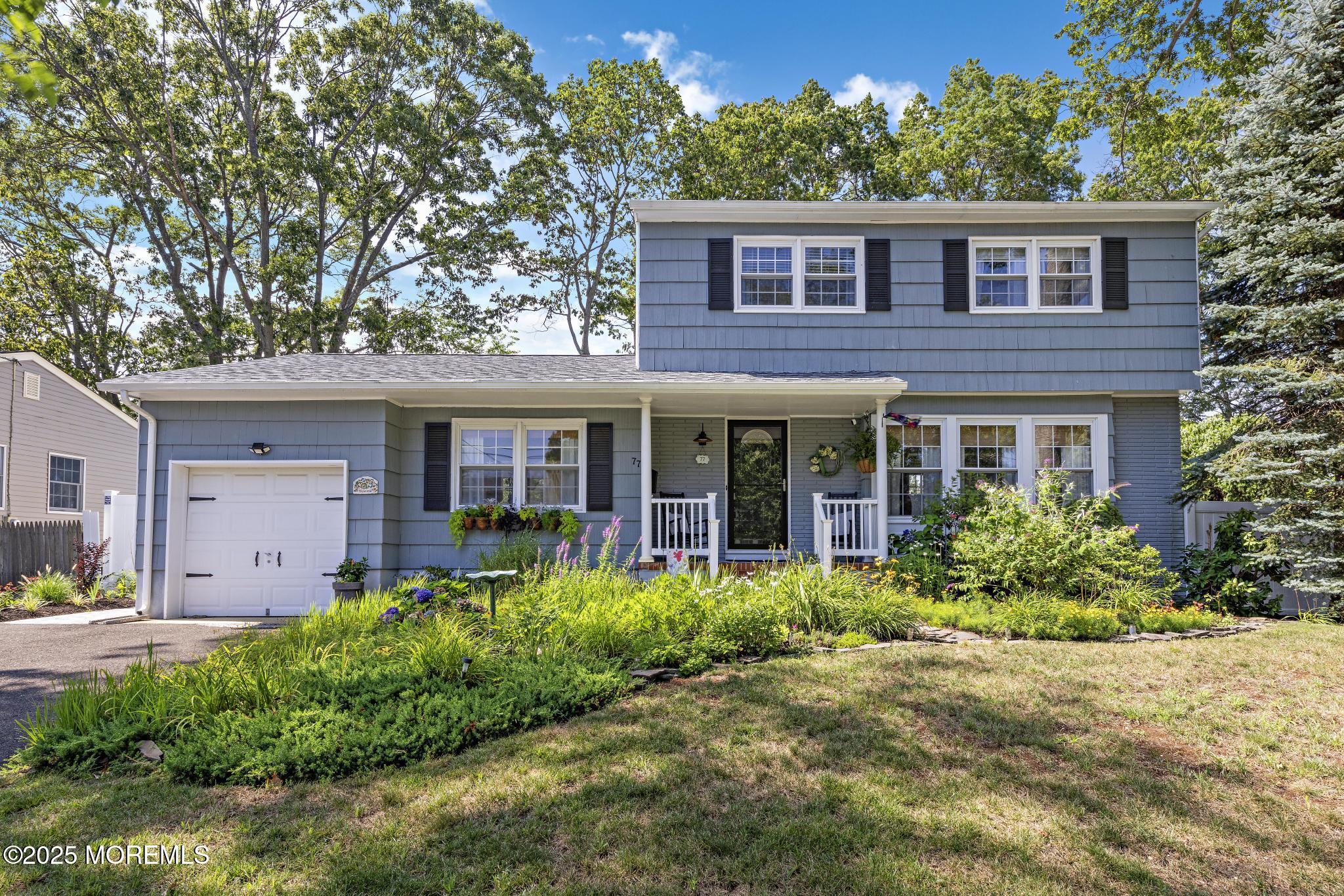 77 Pineland Road