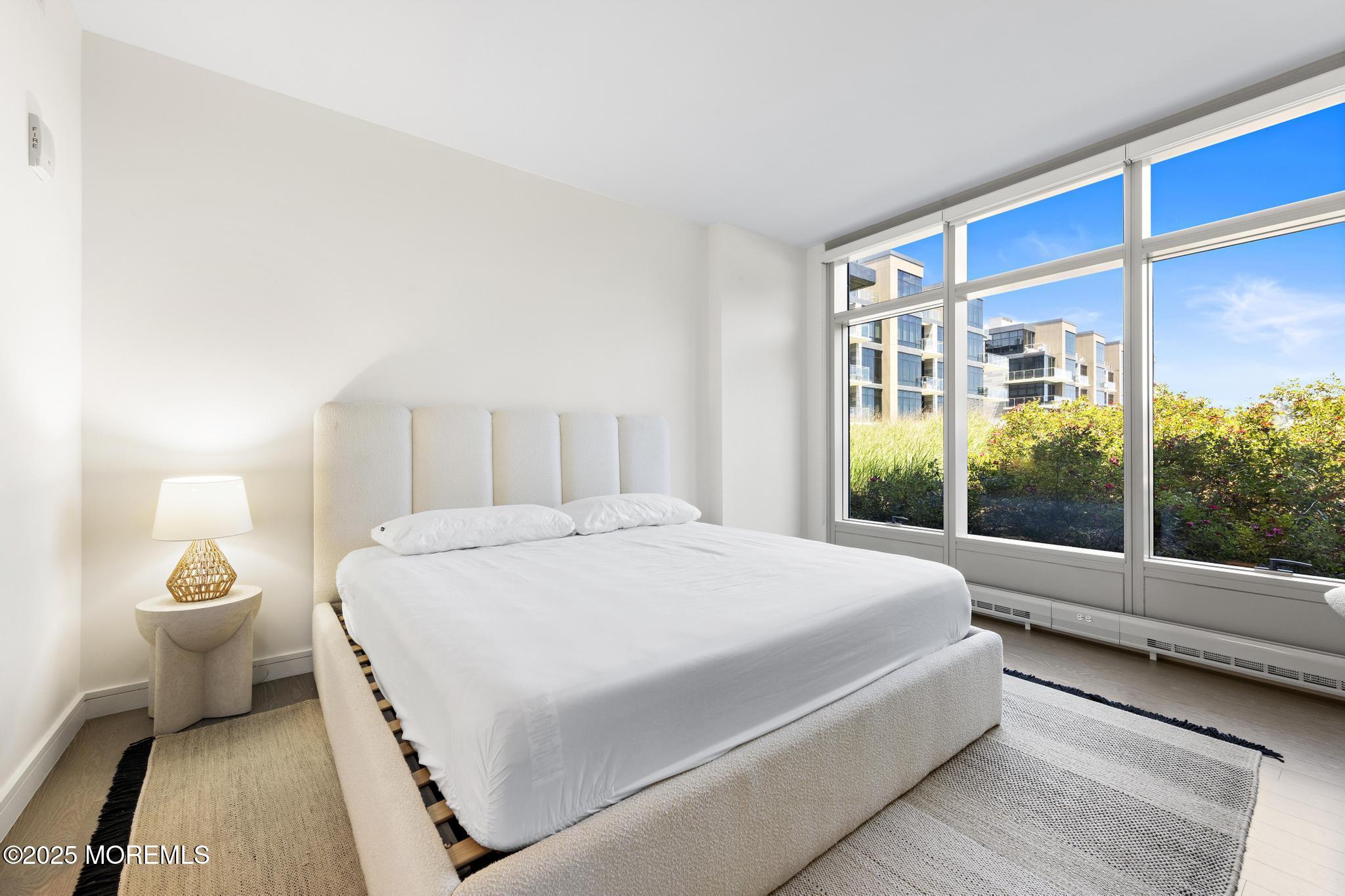 30 Melrose Terrace, 216