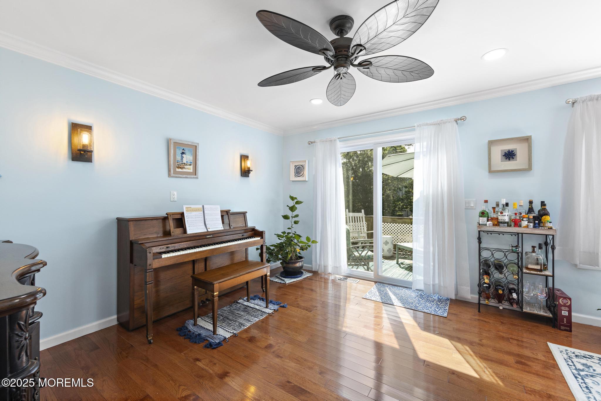 73 Orchid Court, 703