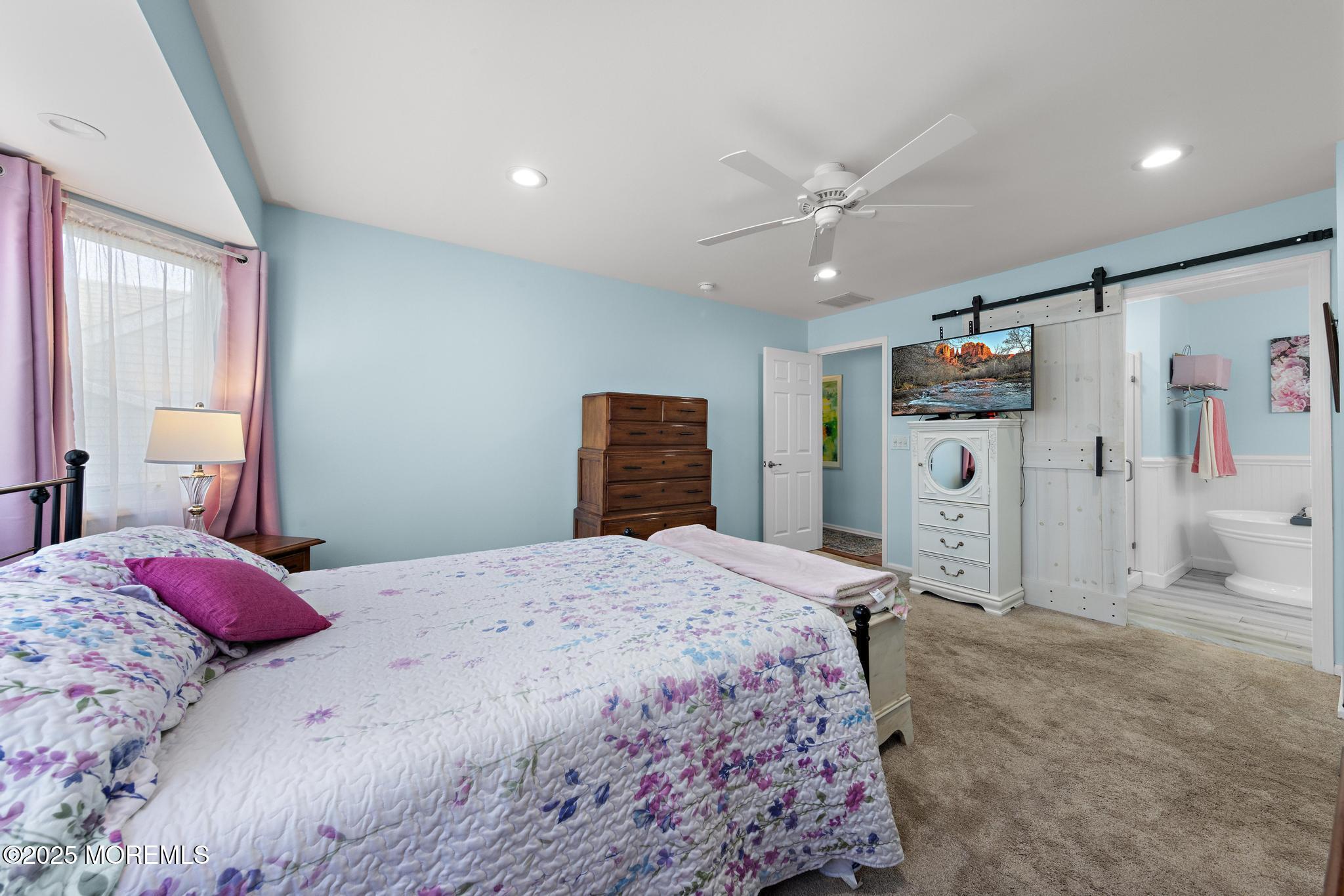 73 Orchid Court, 703