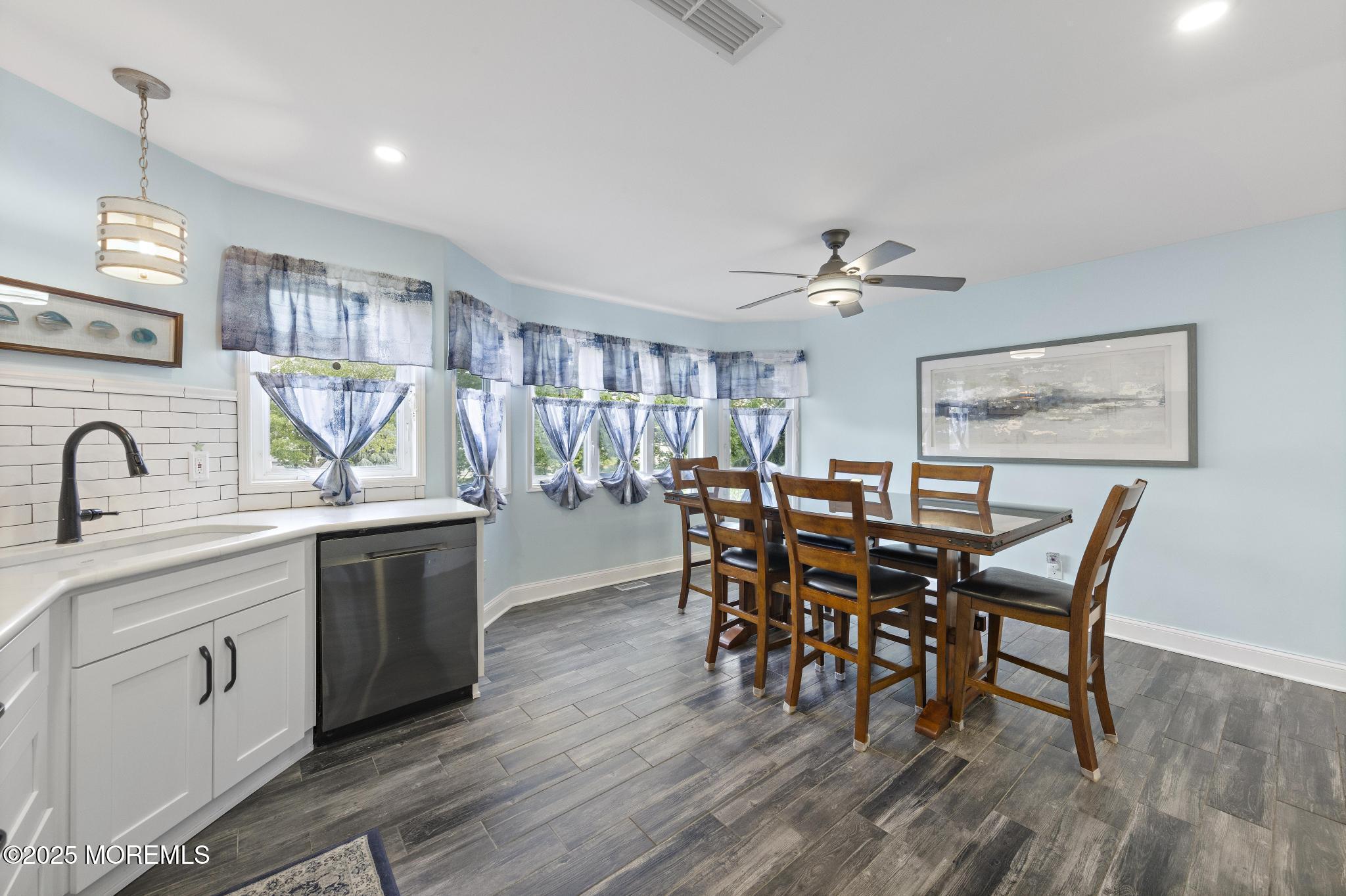73 Orchid Court, 703
