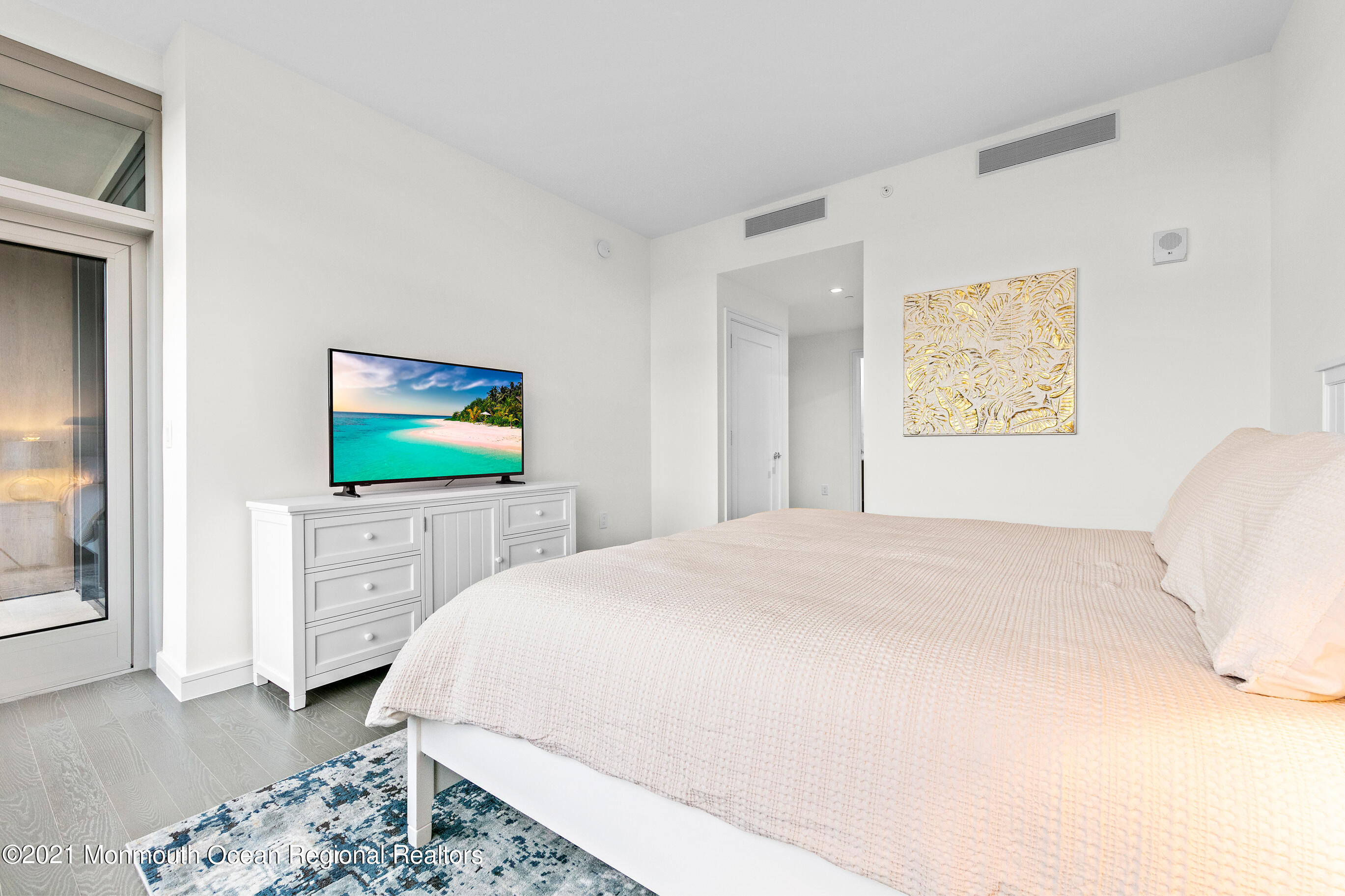 30 Melrose Terrace, 408