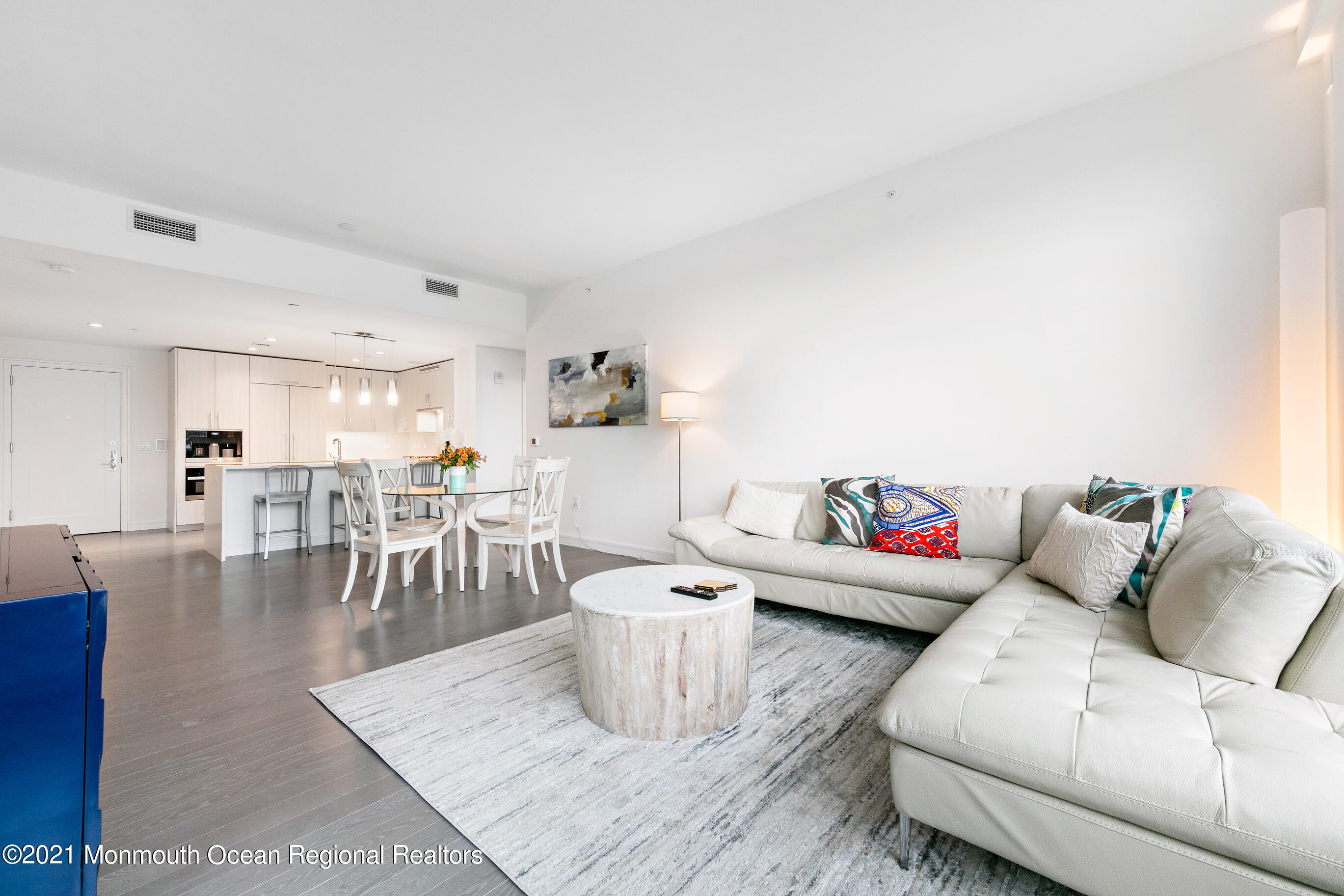 30 Melrose Terrace, 408