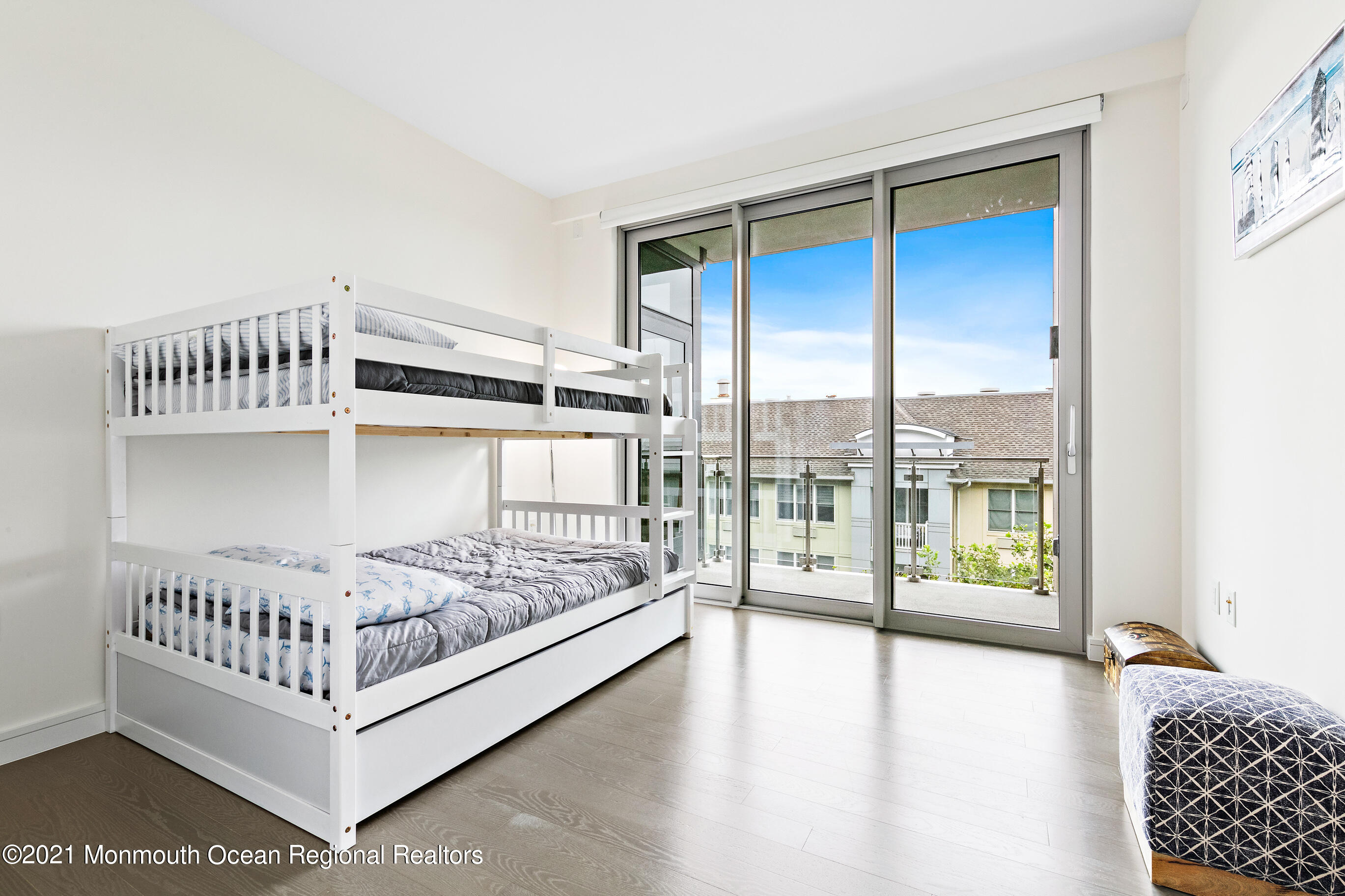 30 Melrose Terrace, 408