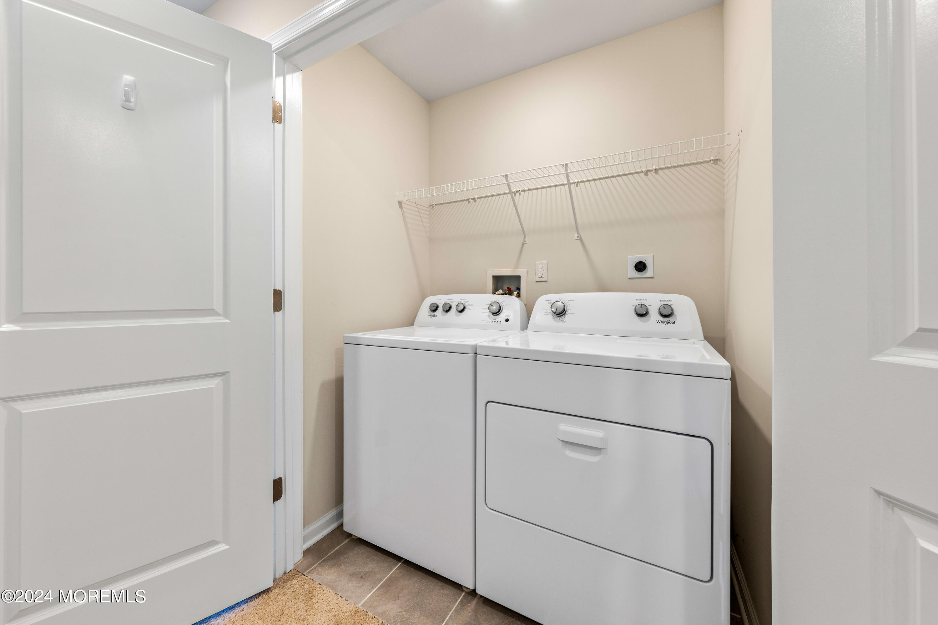 51 Melanie Way, 301