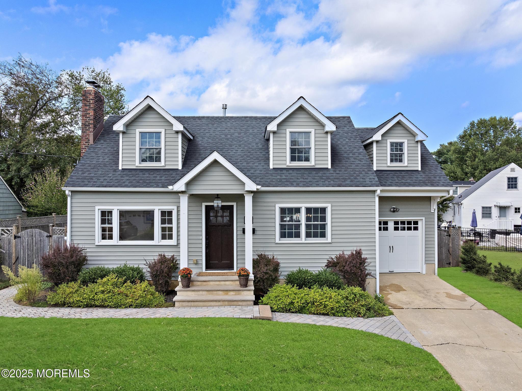 109 Robinson Place