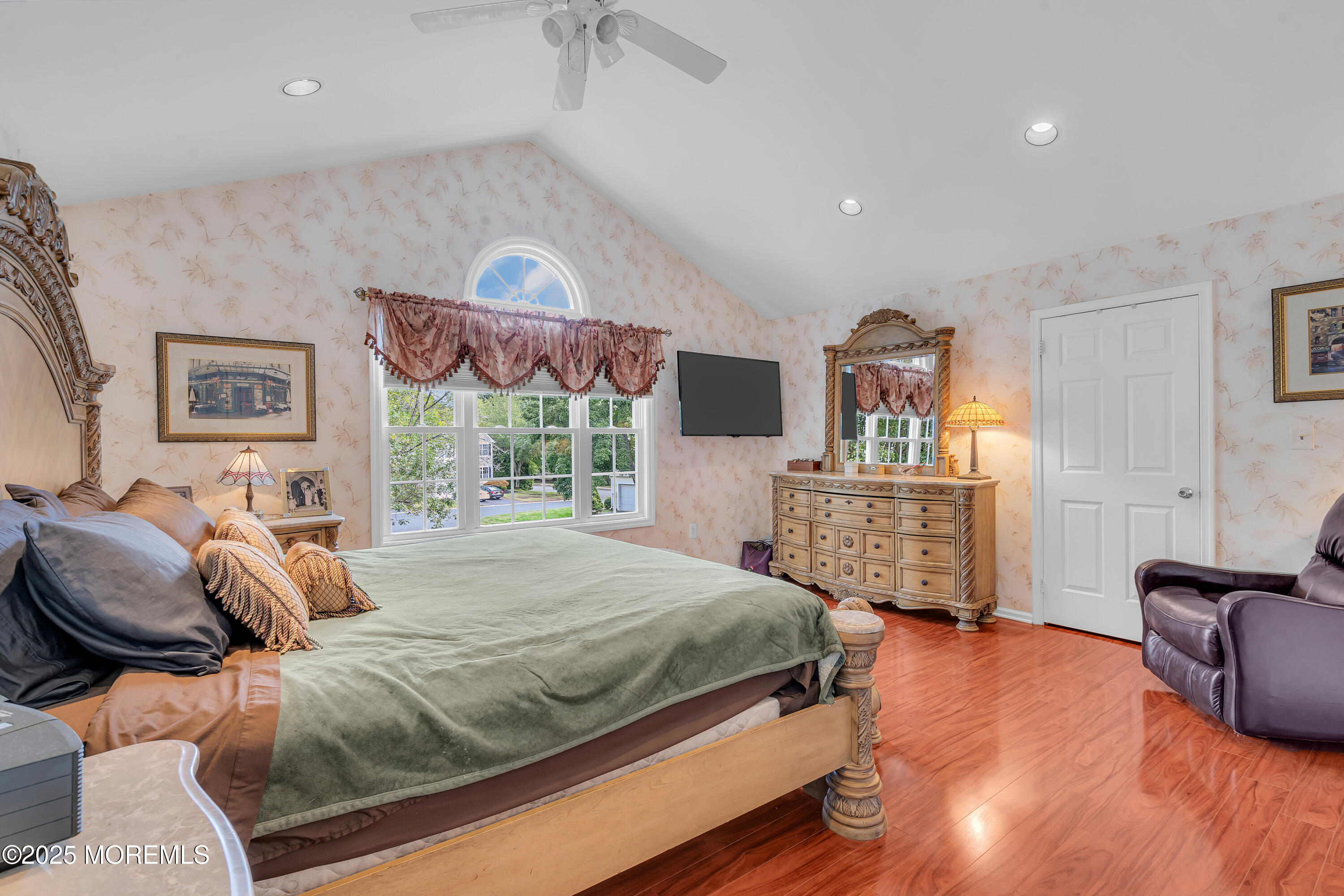 6 Kensington