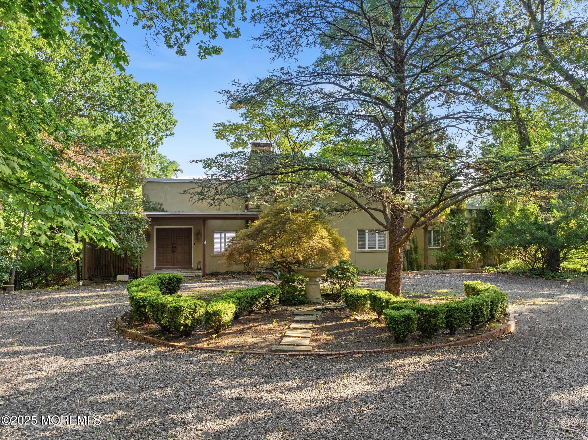 1 Cameron Circle