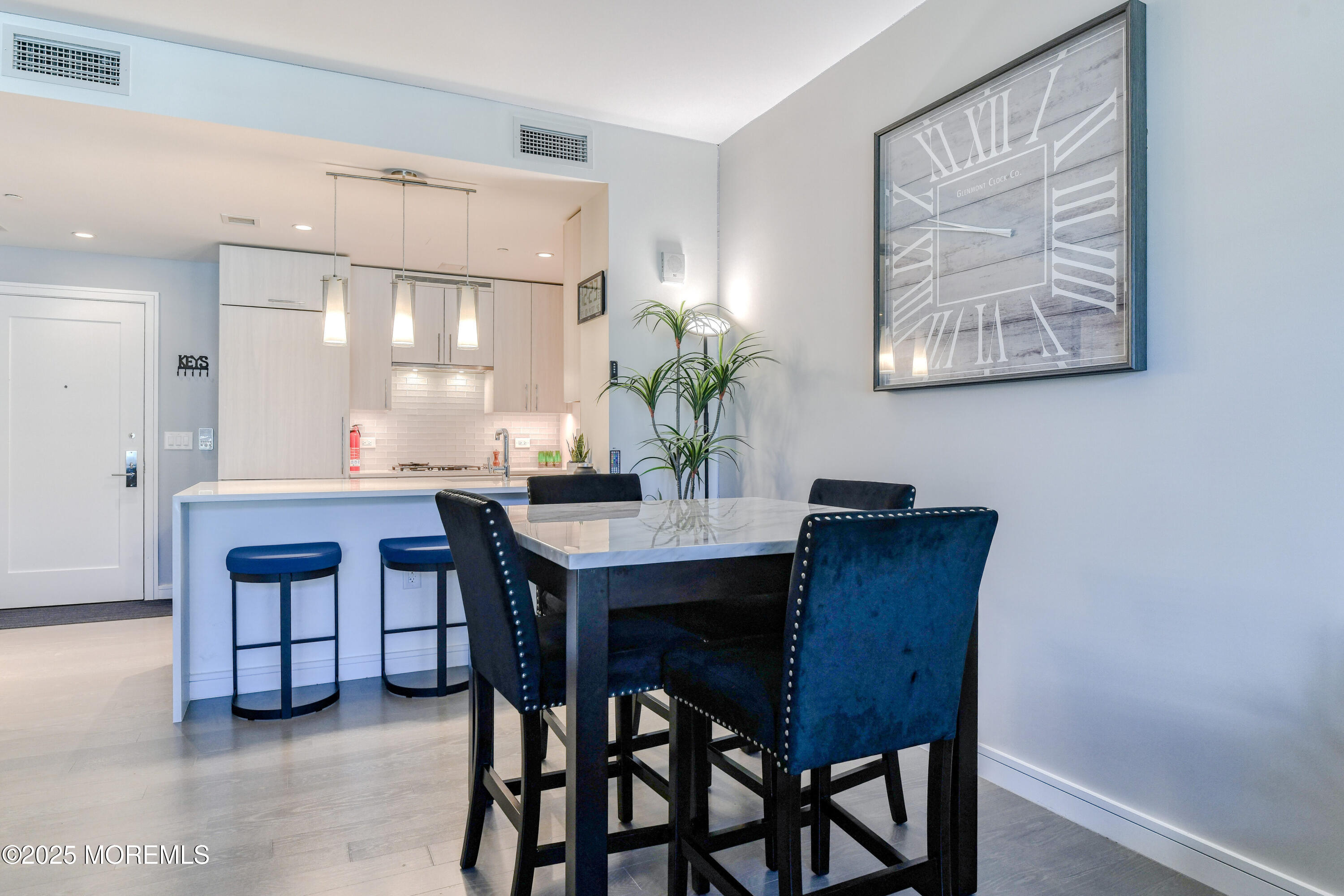 30 Melrose Terrace #303