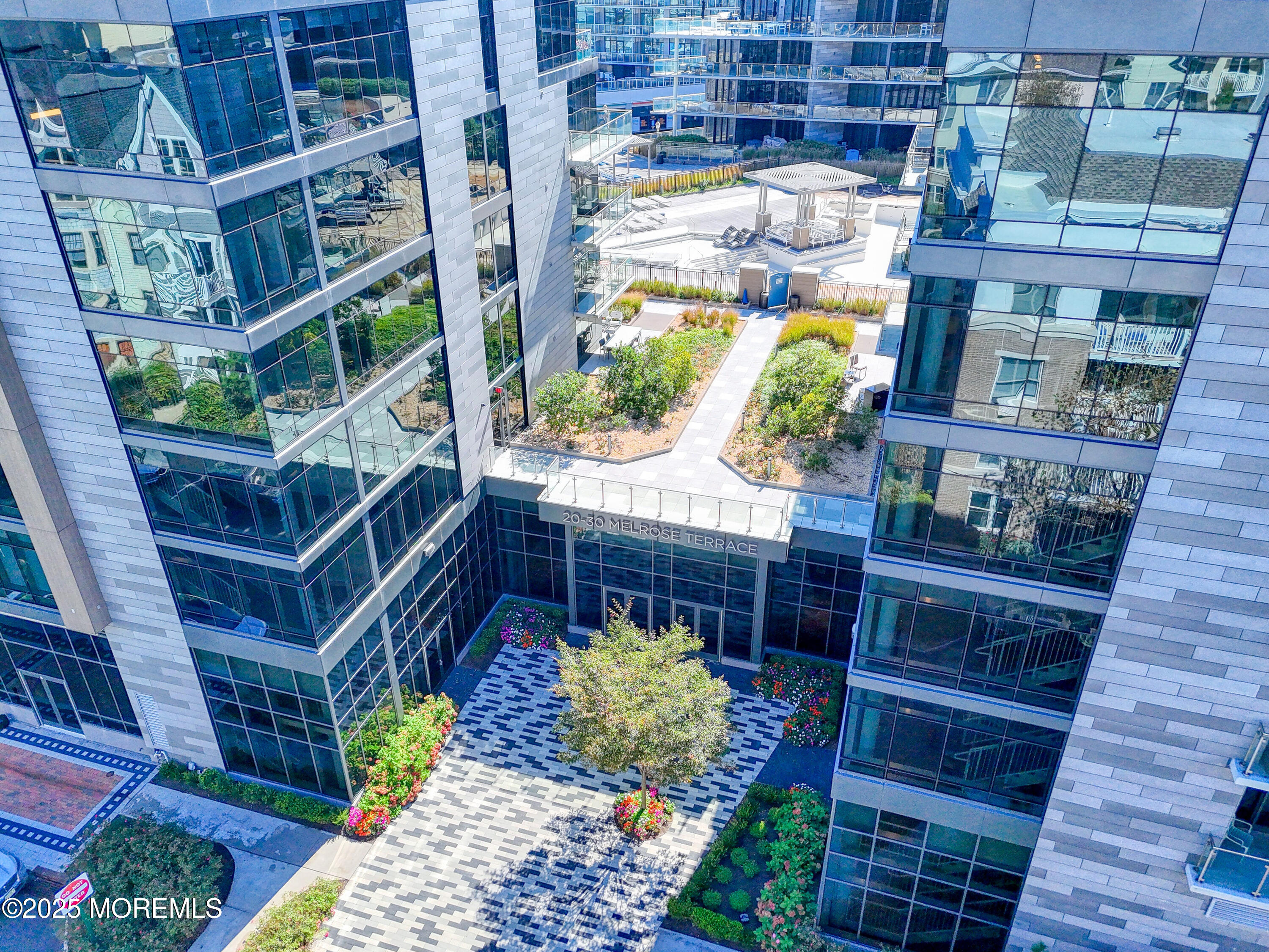 30 Melrose Terrace #303