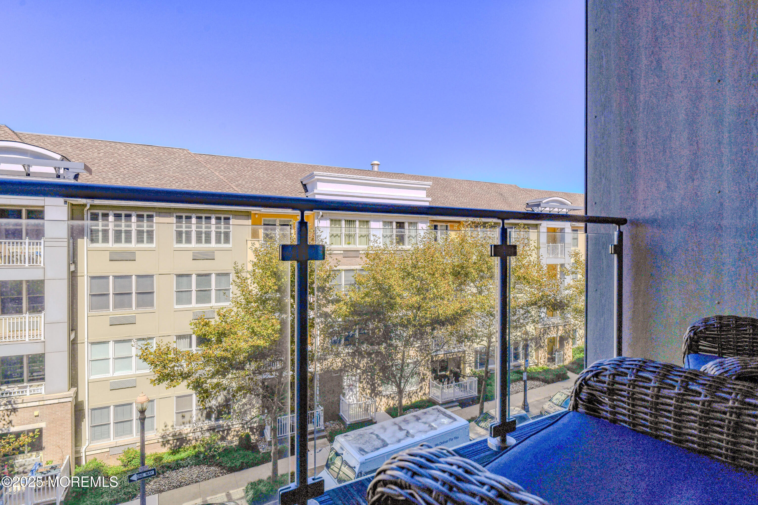 30 Melrose Terrace #303