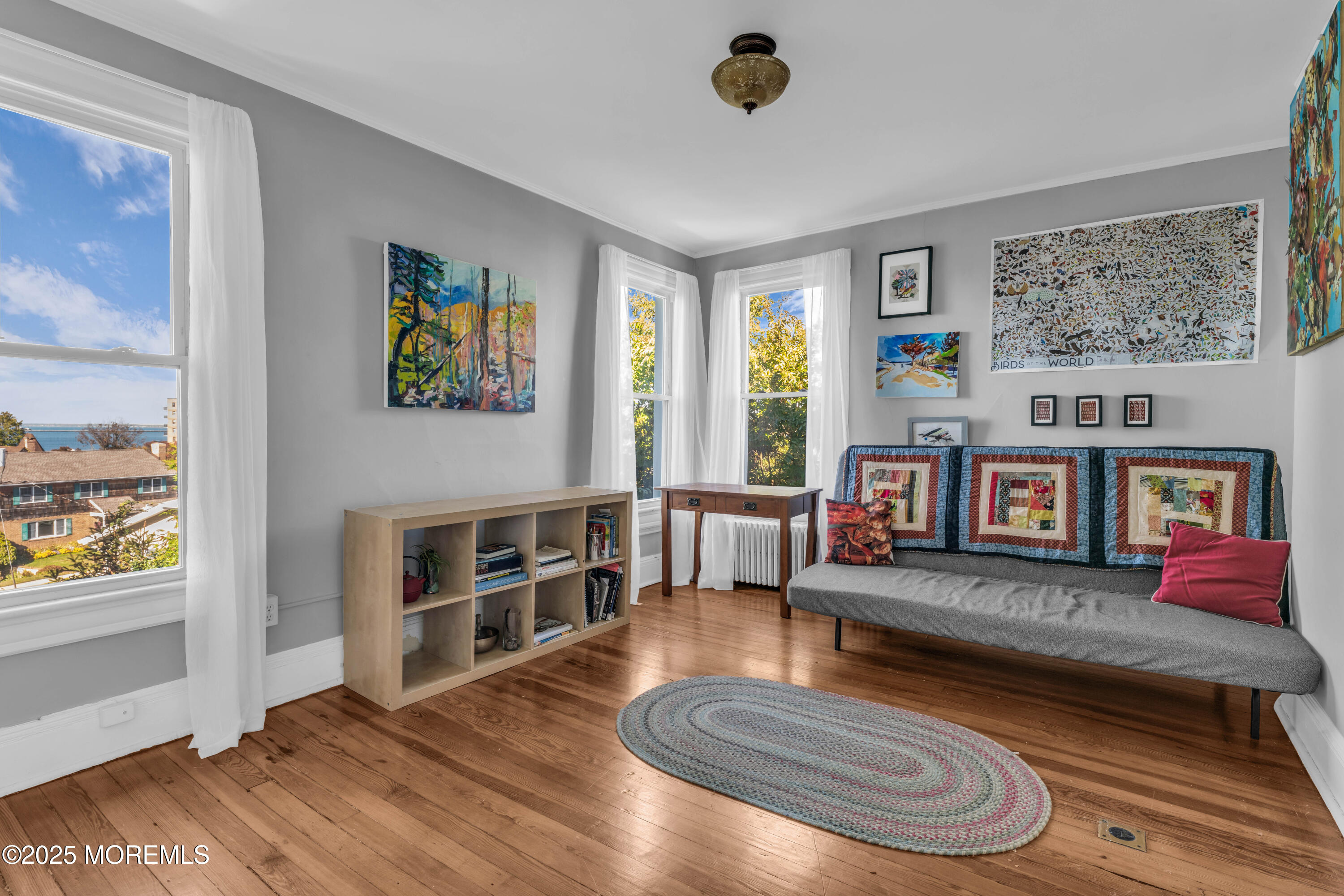 23 6th Avenue