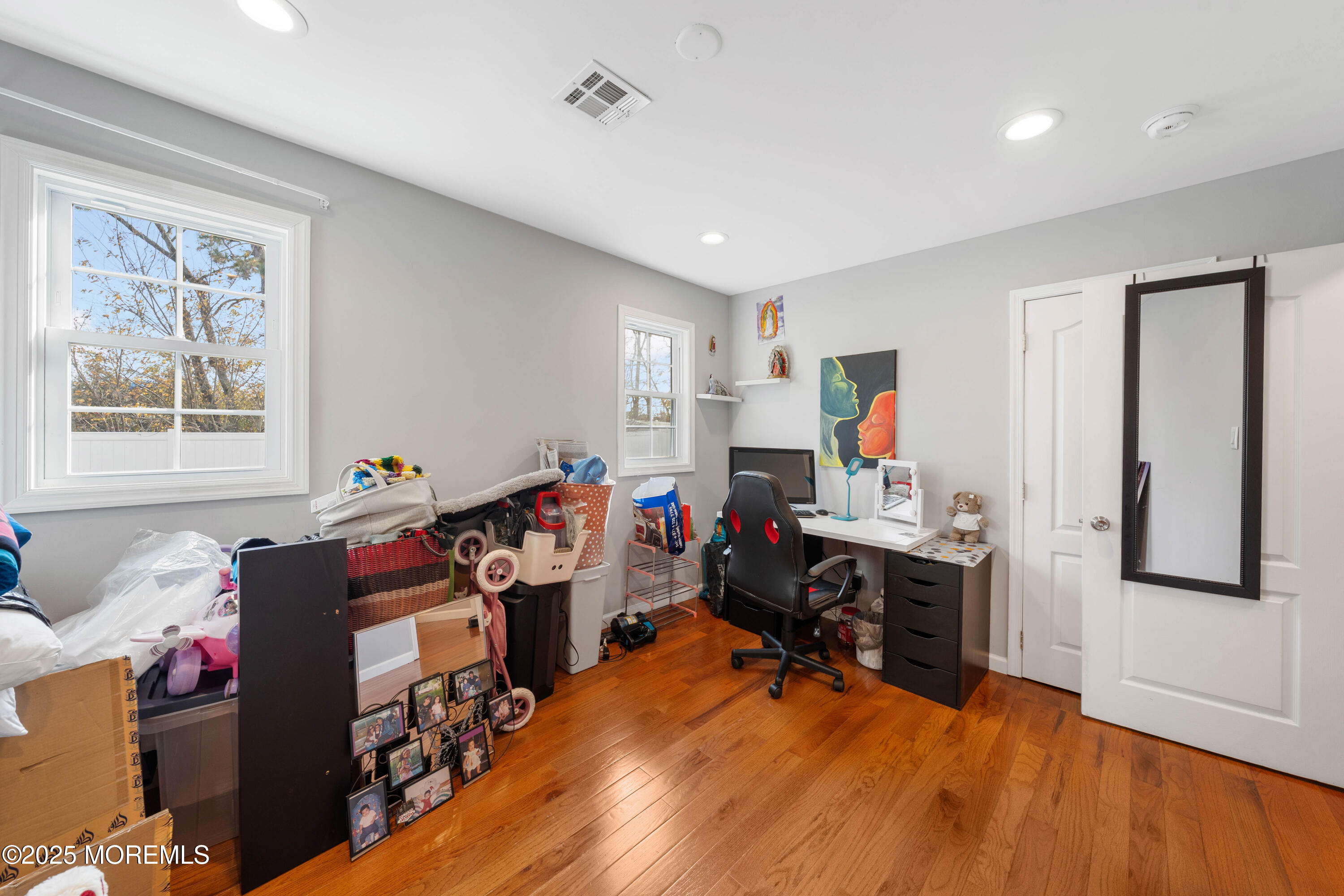 436 Applegate Avenue