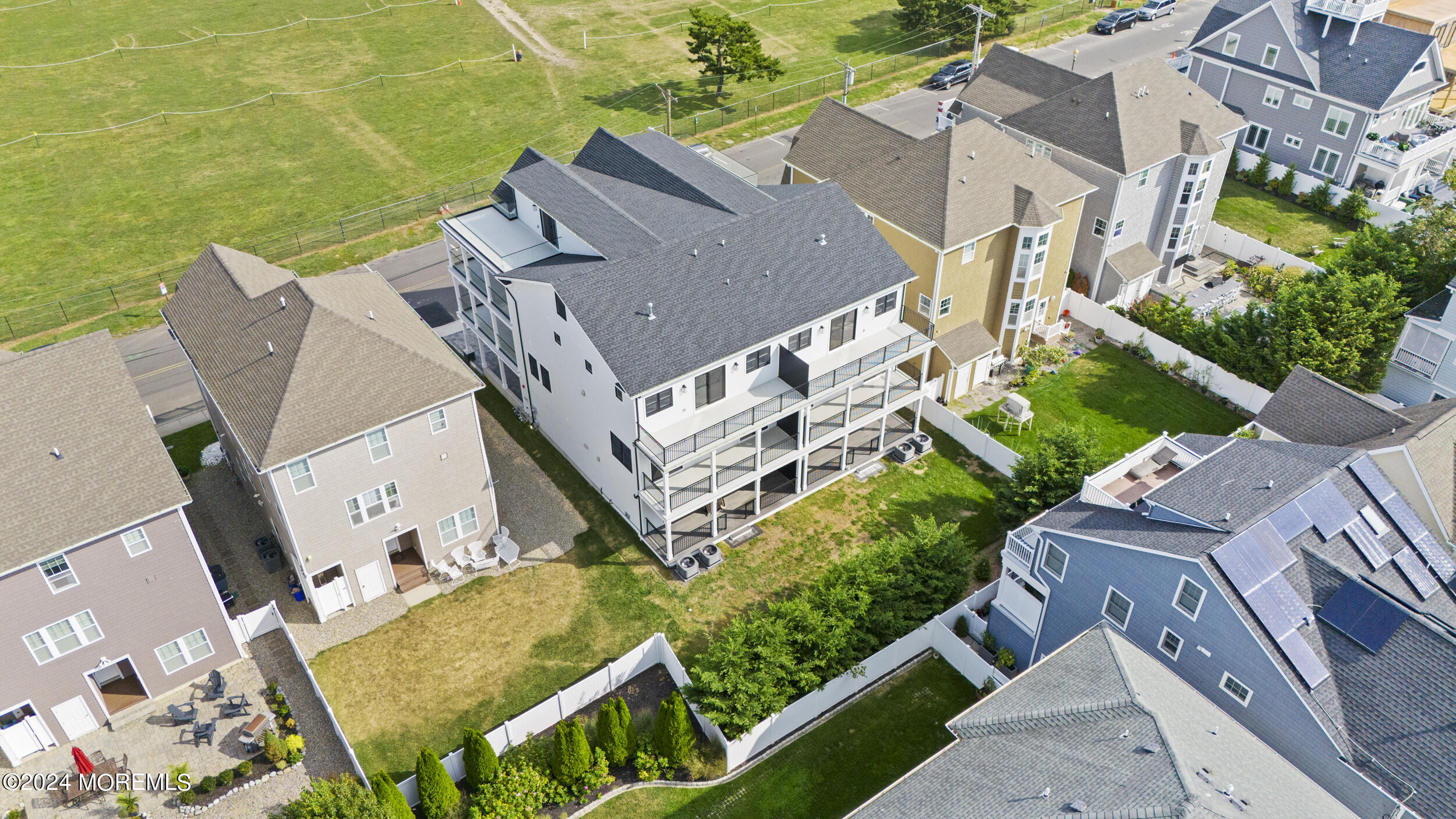 40 Seaview Avenue A