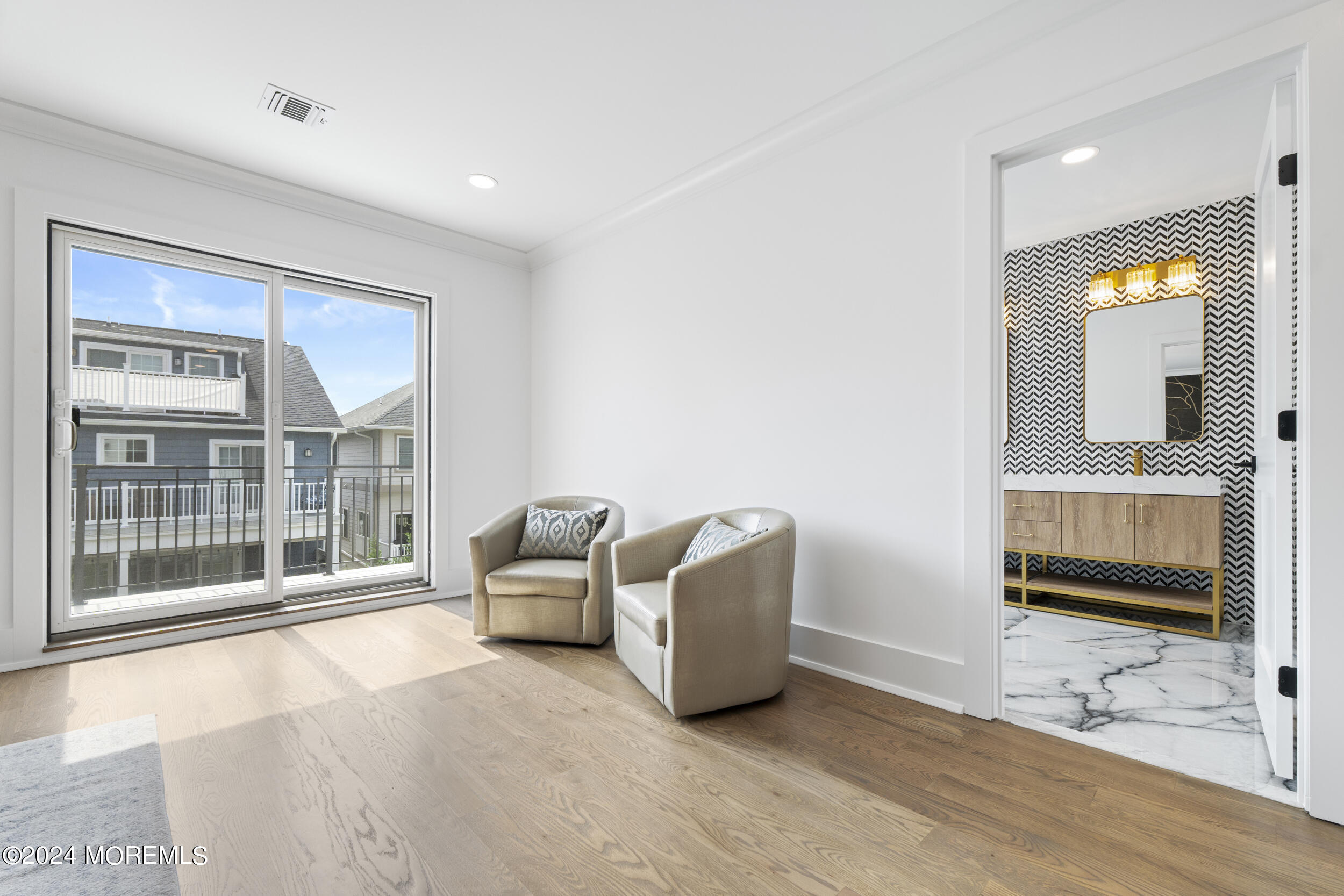40 Seaview Avenue A