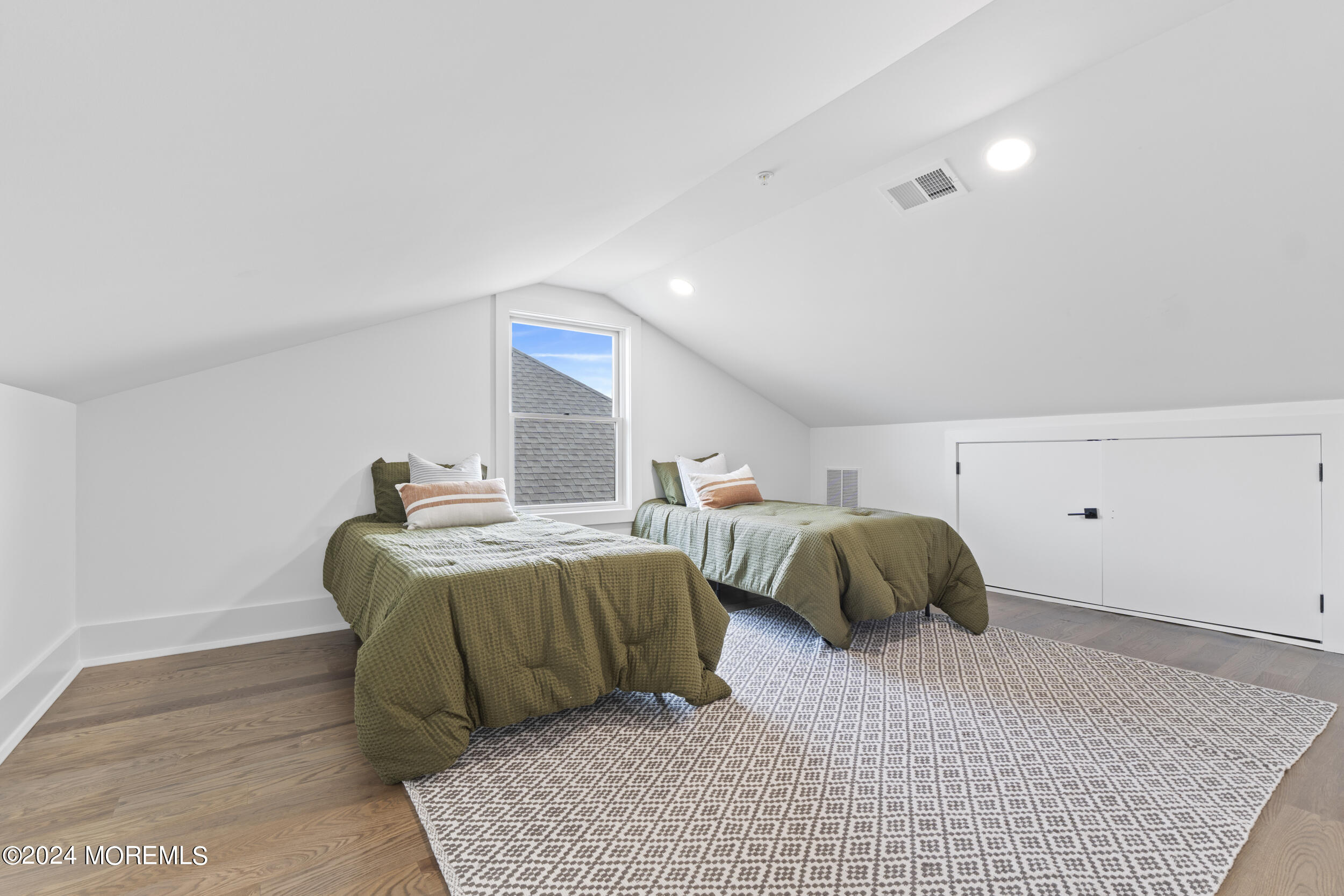 40 Seaview Avenue A