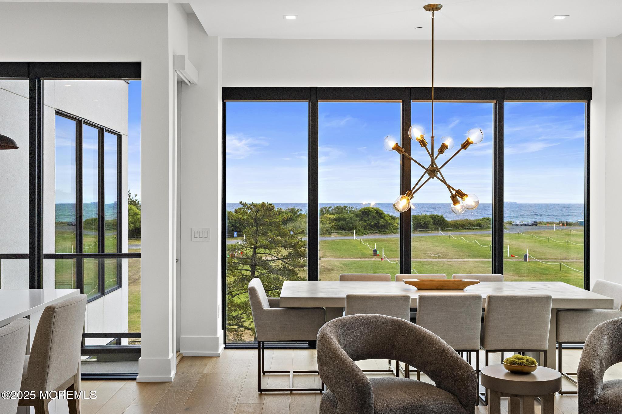 200 Ocean Avenue N 22