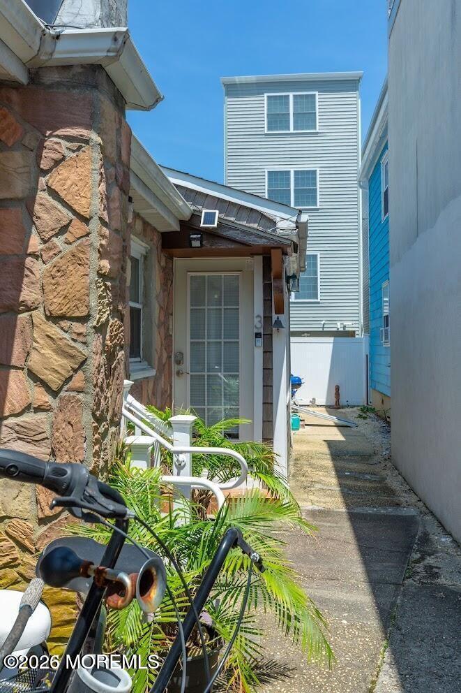 116 Sheridan Avenue 3