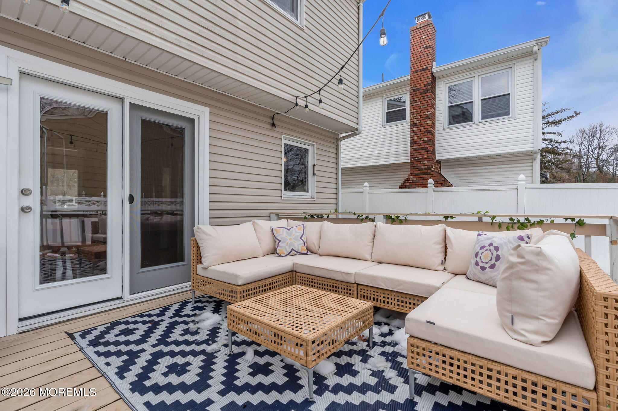 326 Thompson Avenue