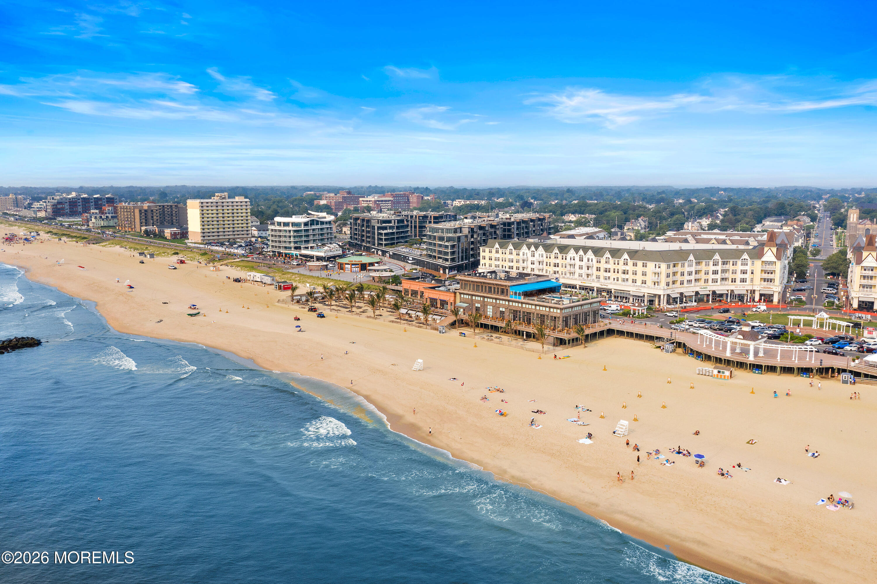 15 Morris Avenue 416