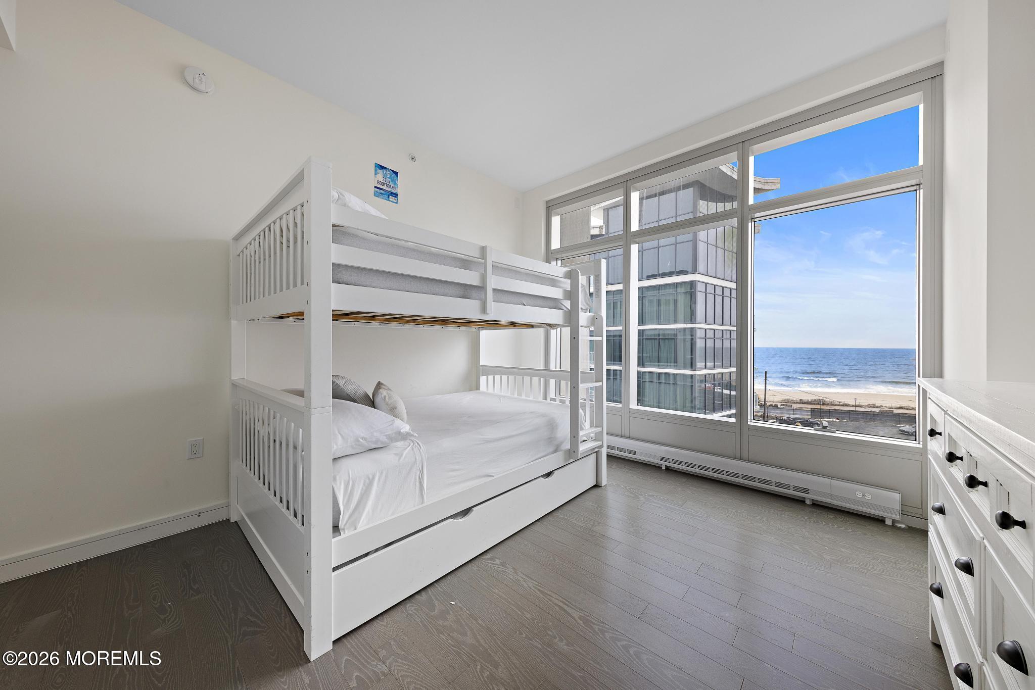 15 Morris Avenue 416