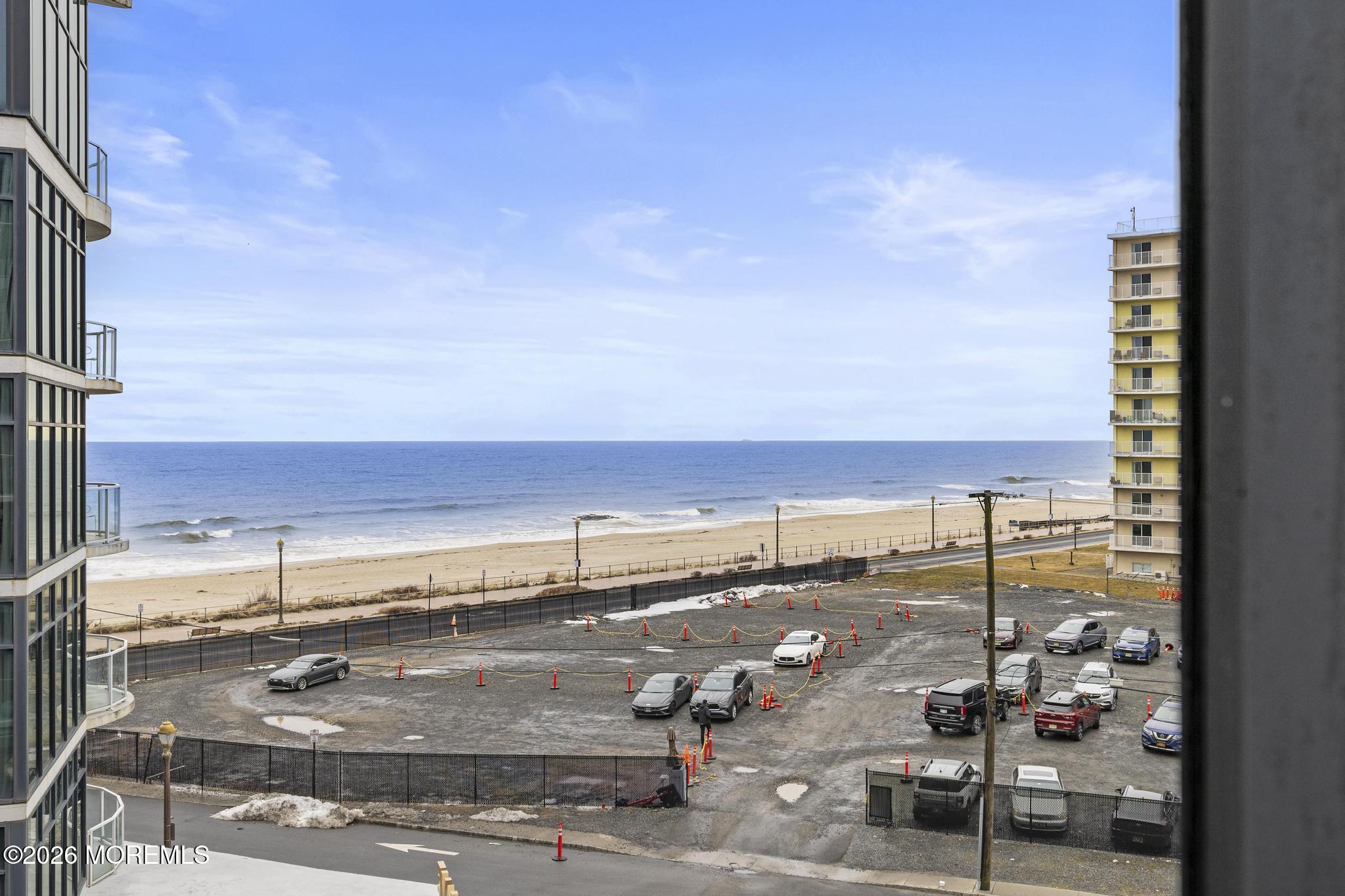 15 Morris Avenue 416