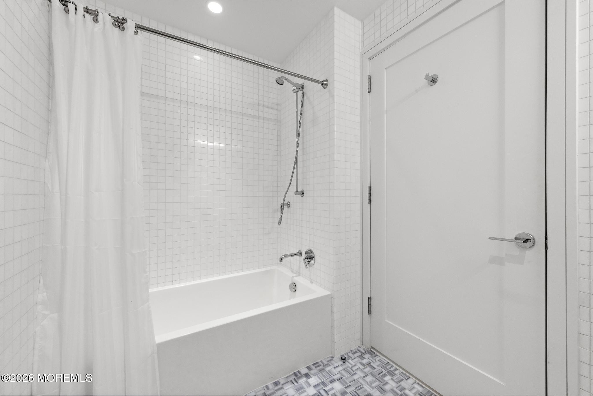 20 Melrose Terrace 606