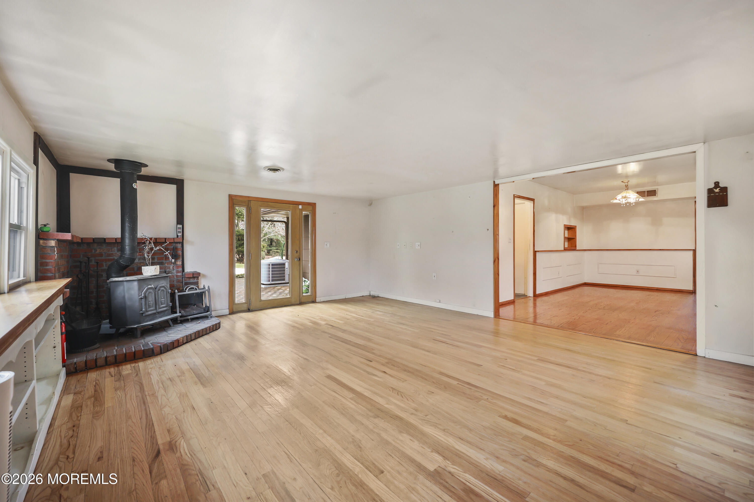 11 Anton Place