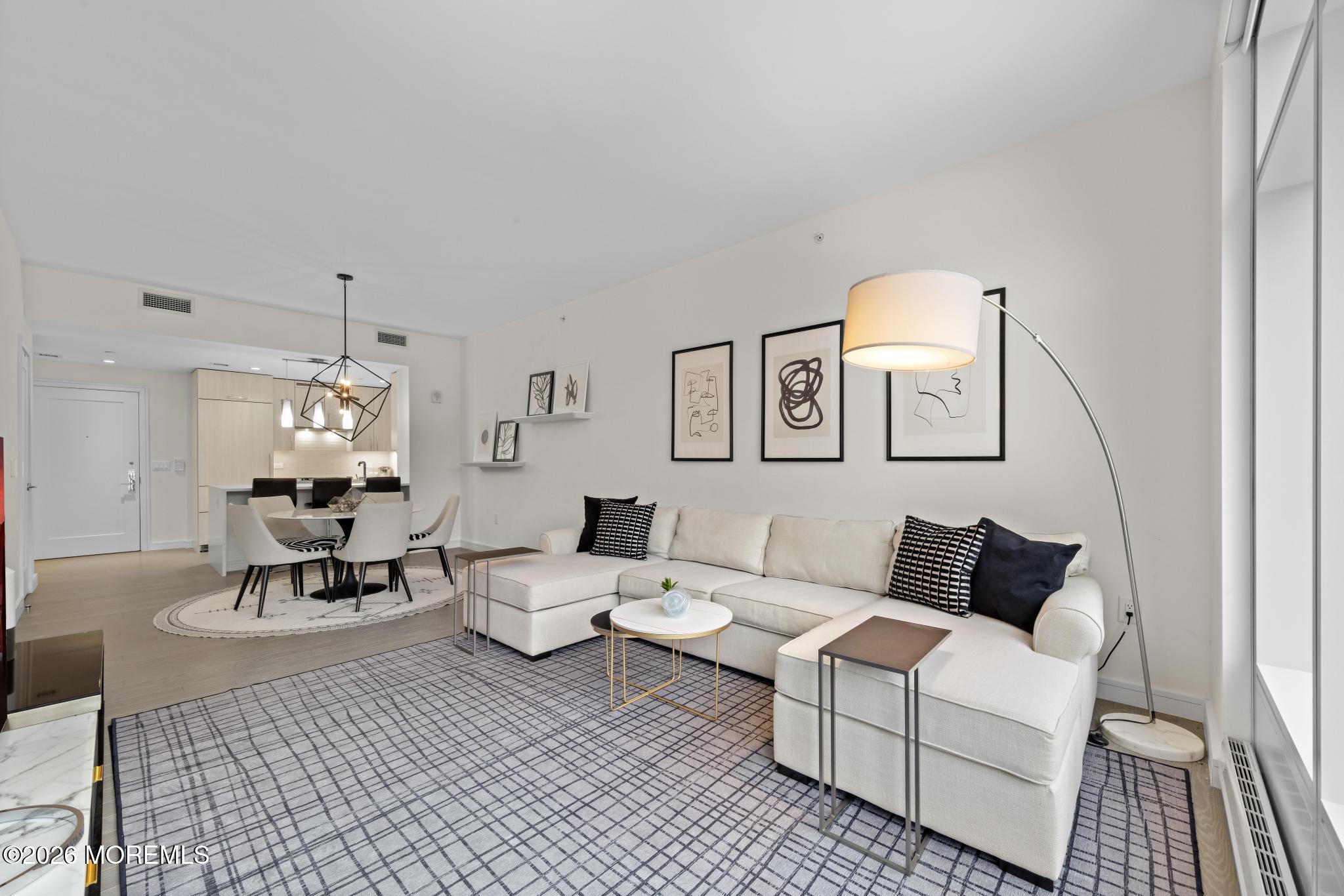 15 Morris Avenue 408