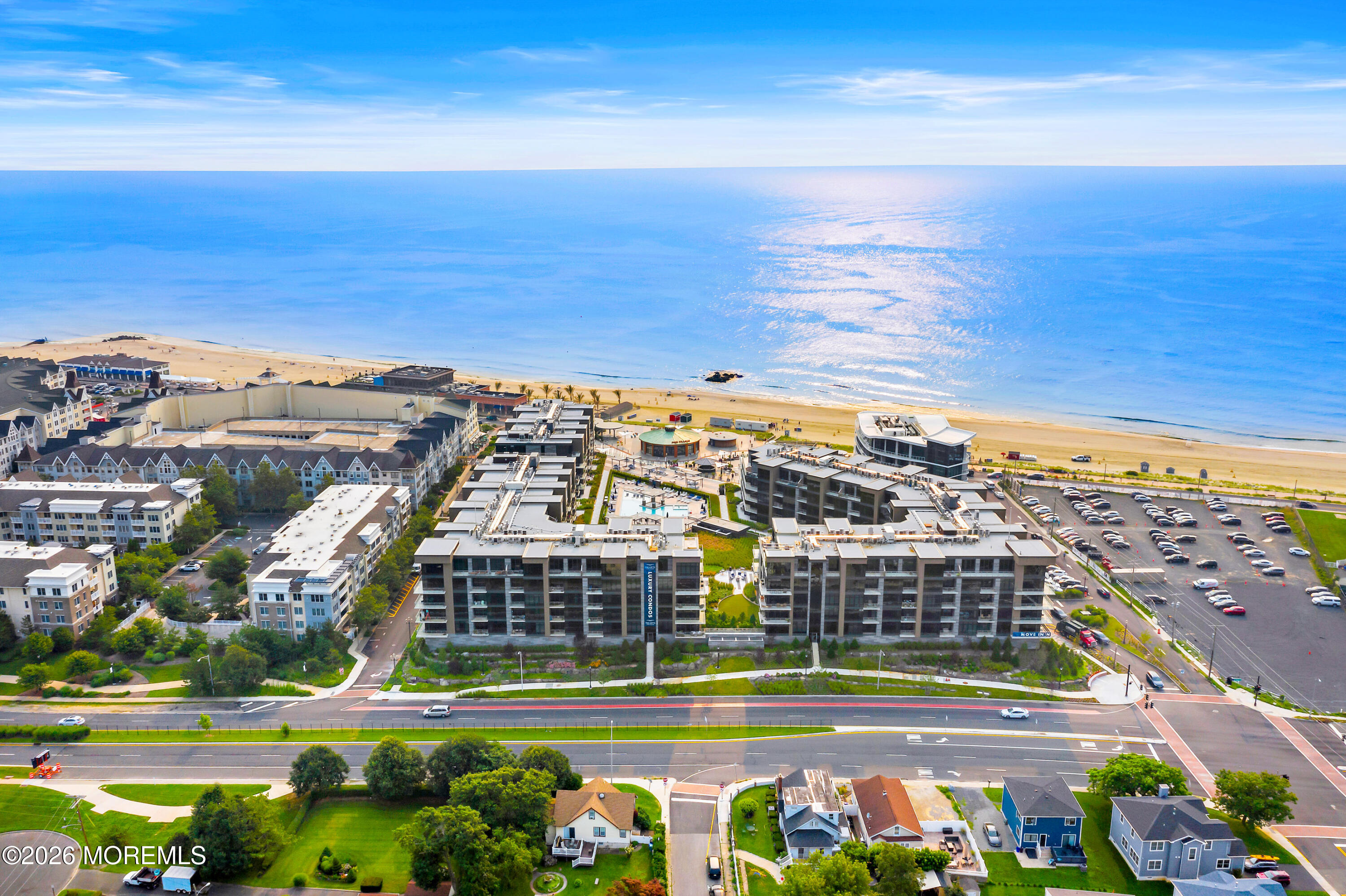 15 Morris Avenue 317