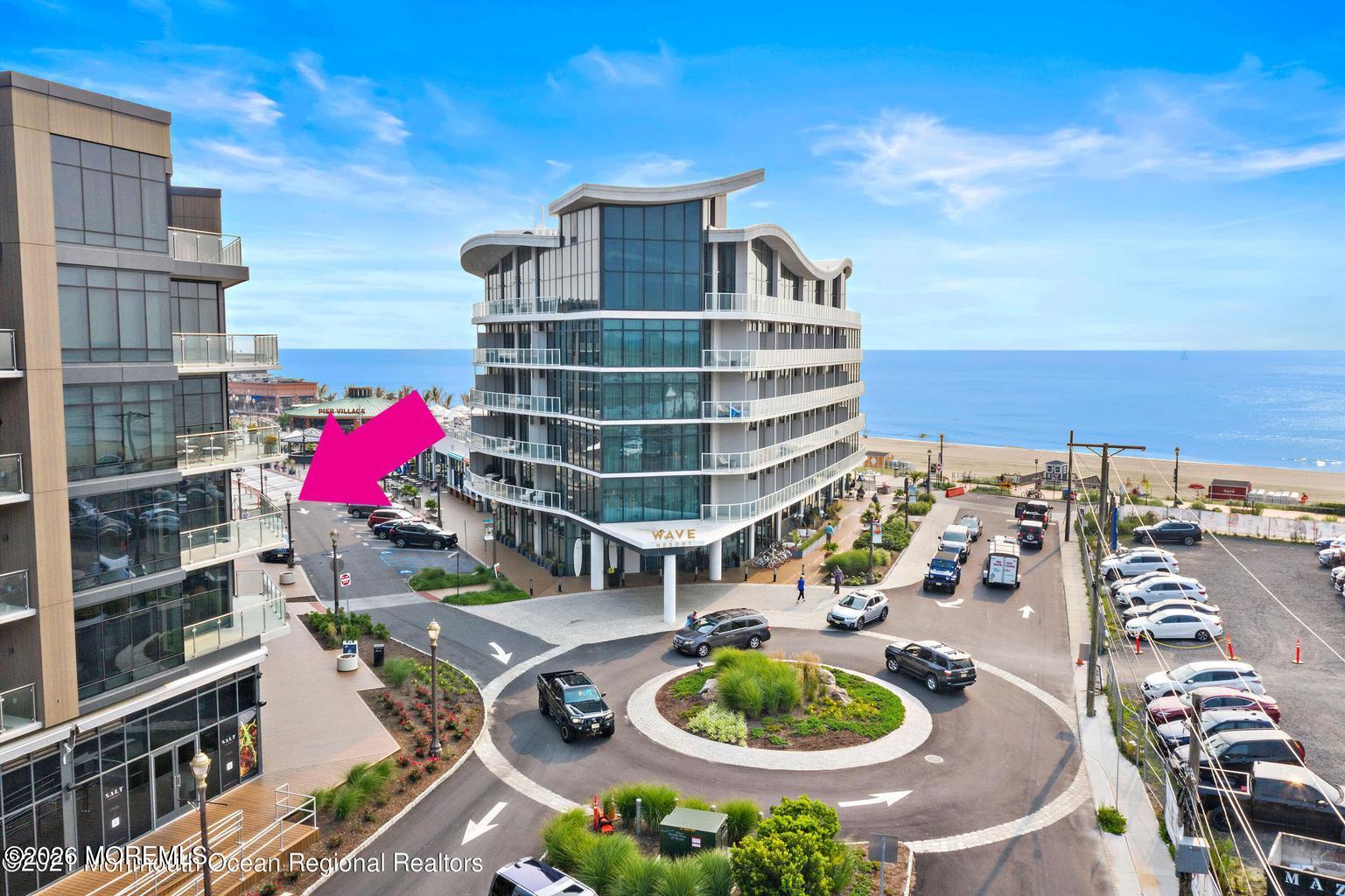 15 Morris Avenue 317