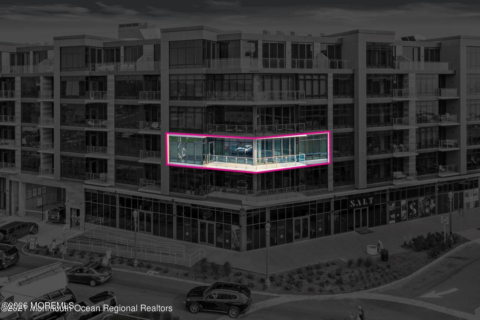 15 Morris Avenue 317