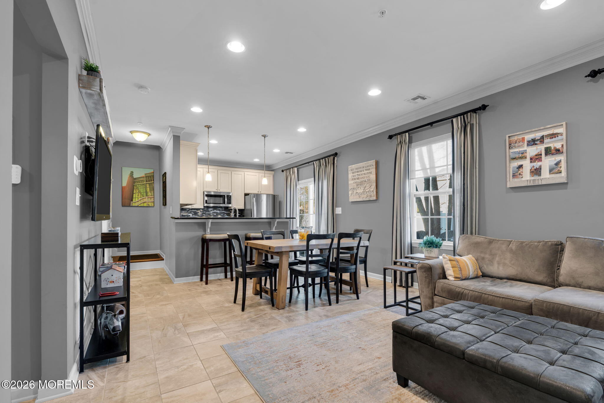 99 Steiner Avenue 24