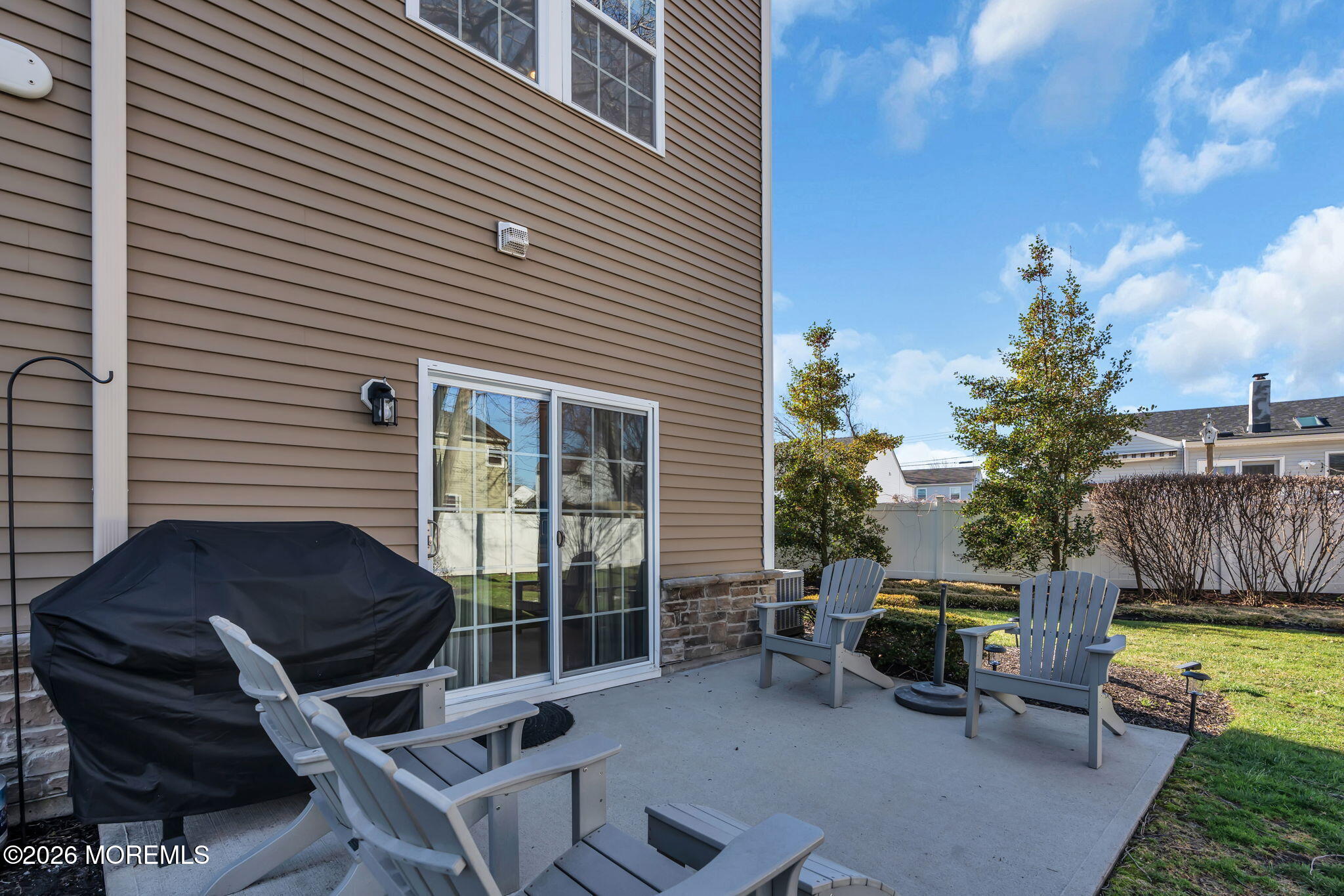 99 Steiner Avenue 24