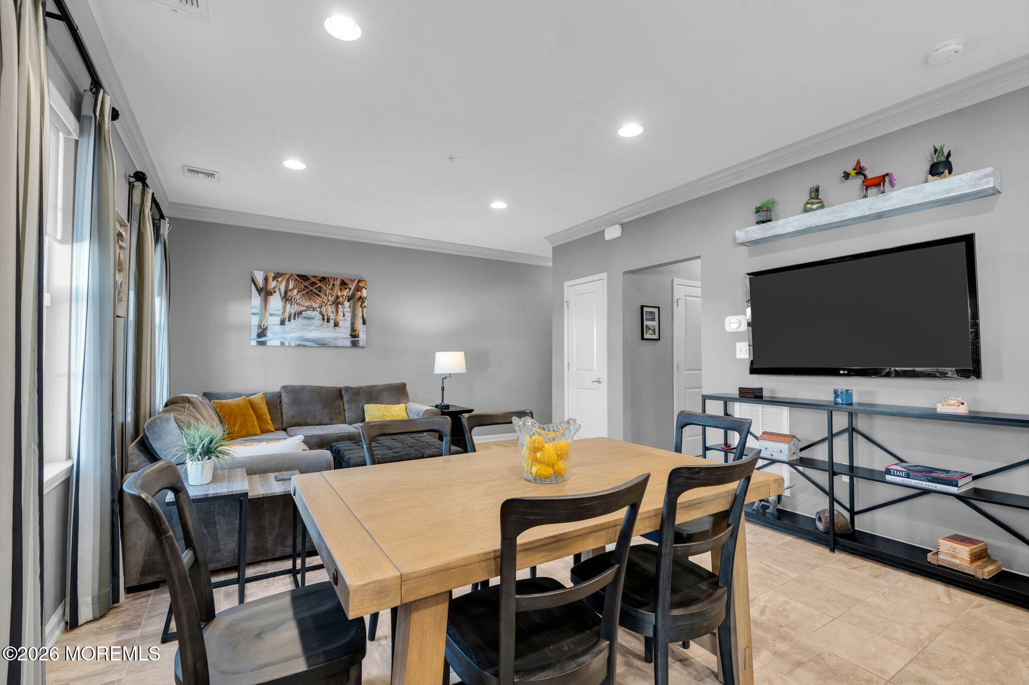 99 Steiner Avenue 24