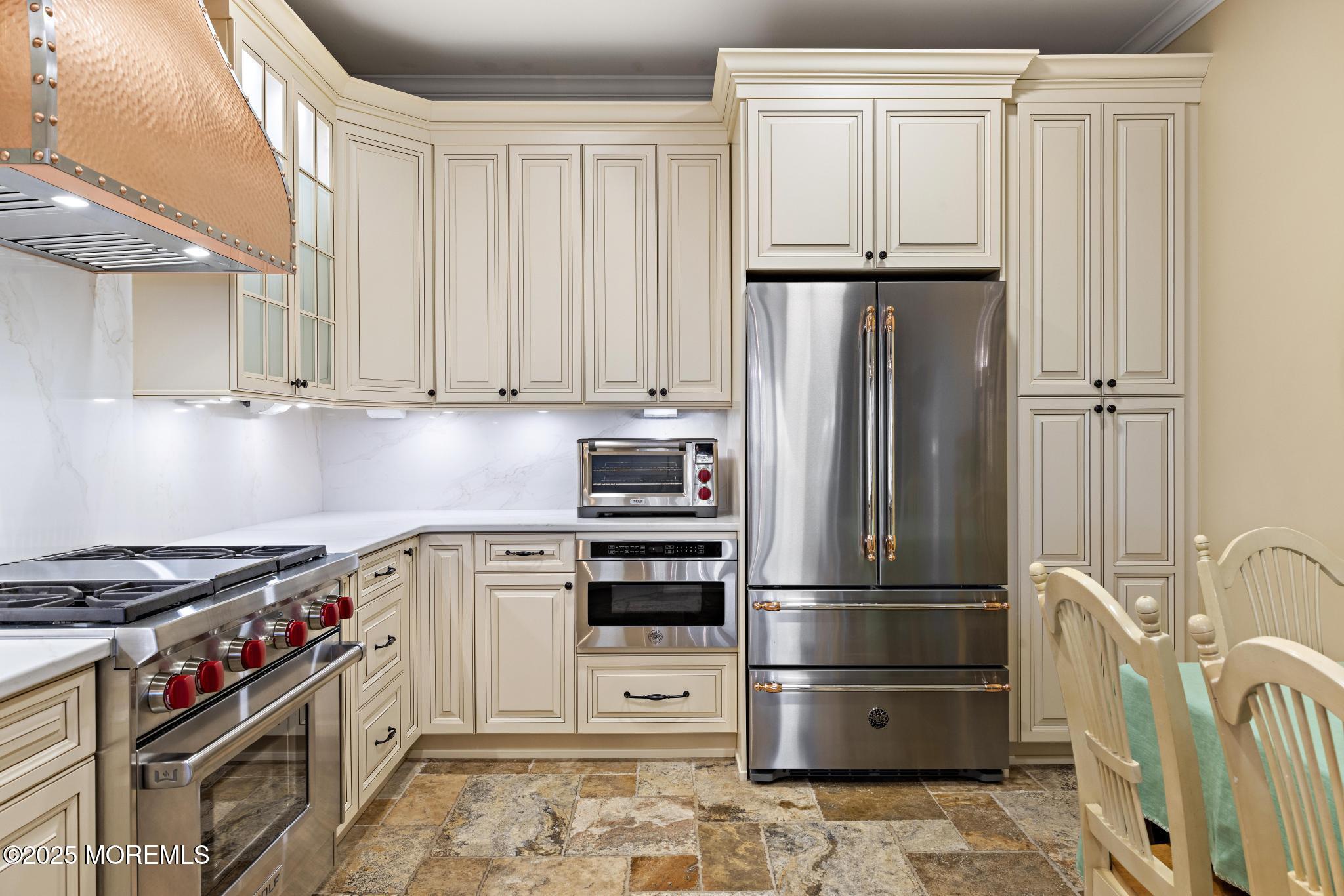 1501 Ocean Avenue 2112