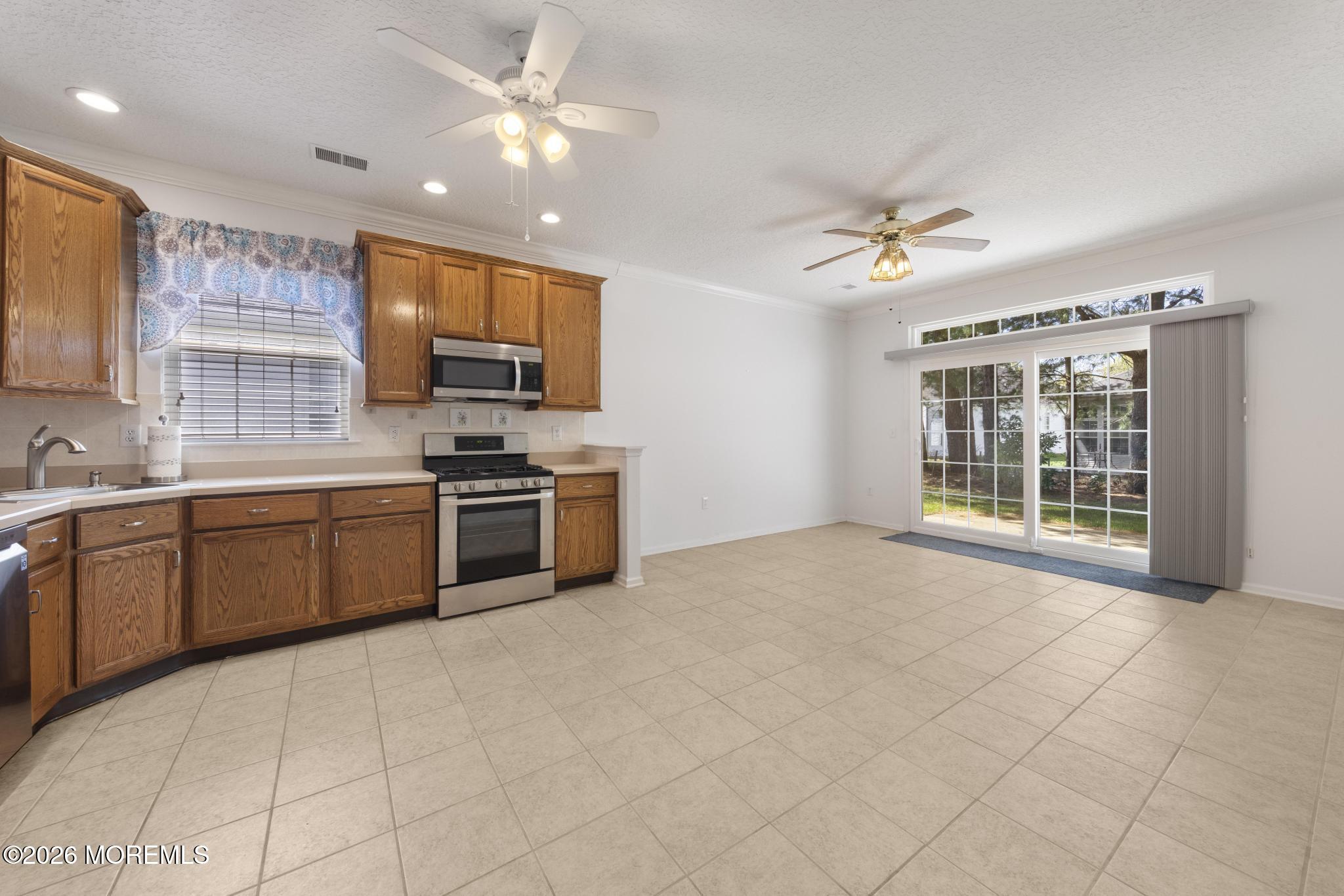 18 Amberwinds Court