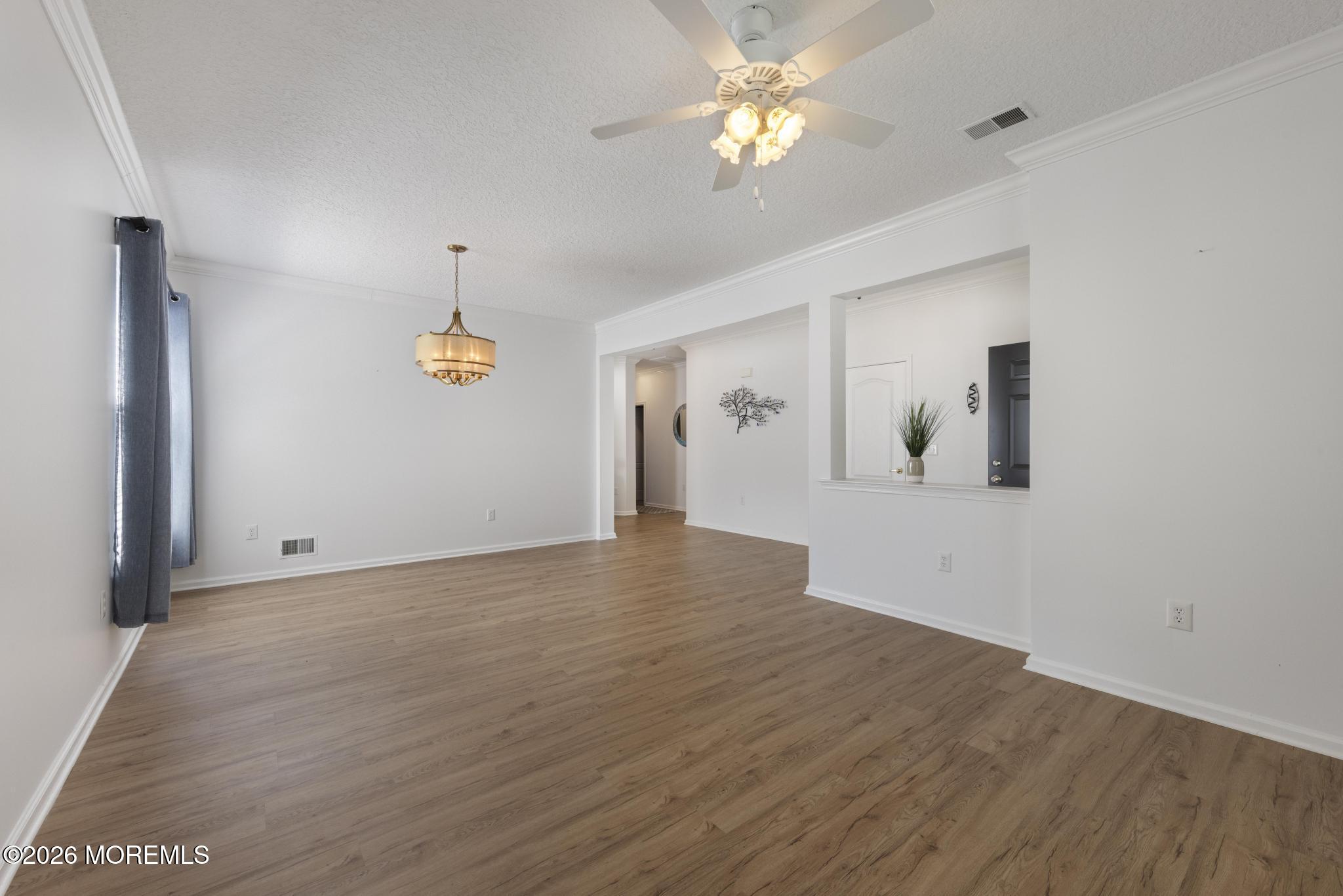 18 Amberwinds Court
